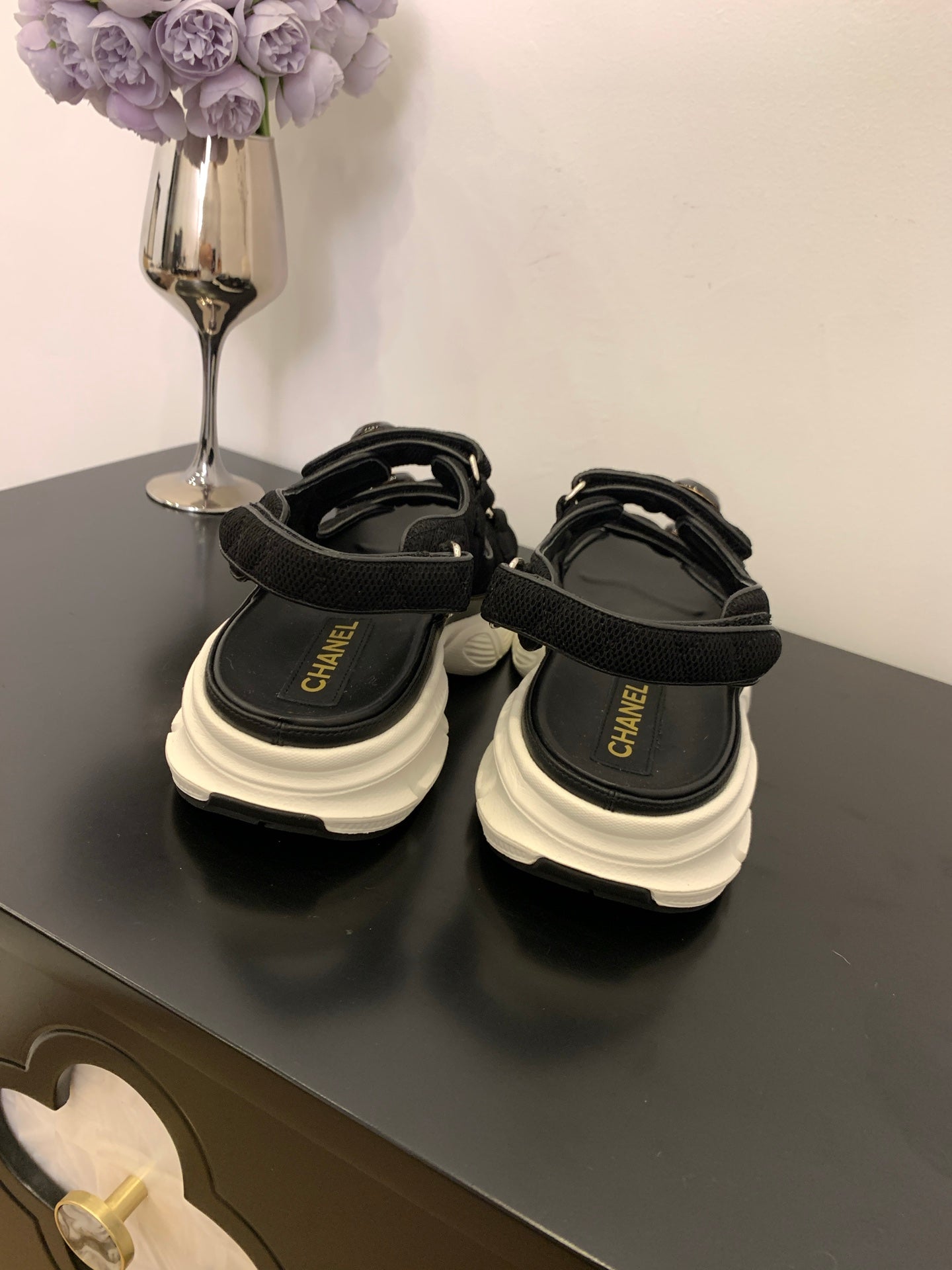SANDAL 25S IN BLACK LAMBSKIN EMBOSED SNAKE PATTERN - 35
