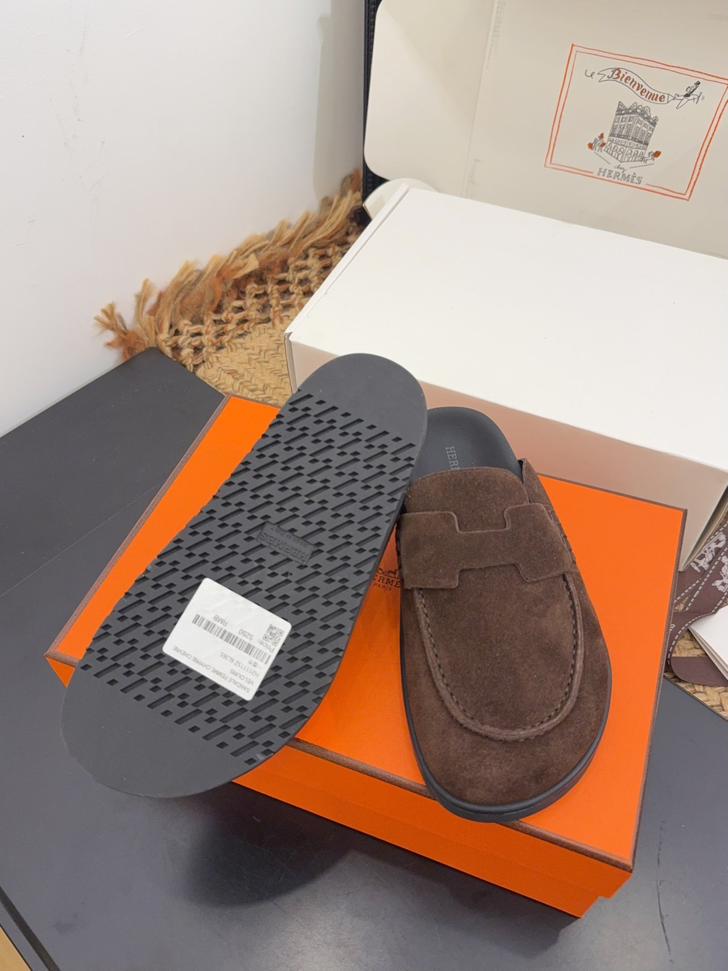 HM 25S MULE IN DARK BROWN SUEDE - 35