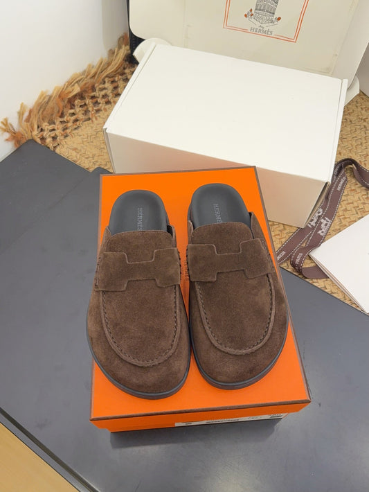 HM 25S MULE IN DARK BROWN SUEDE - 35