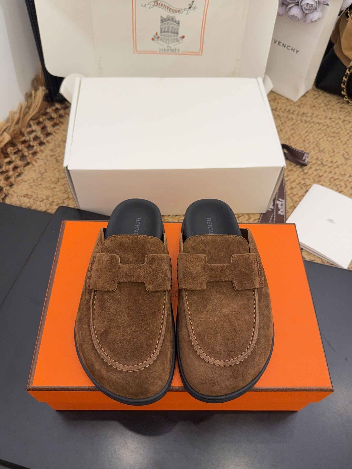 HM 25S MULE IN BROWN SUEDE - 35