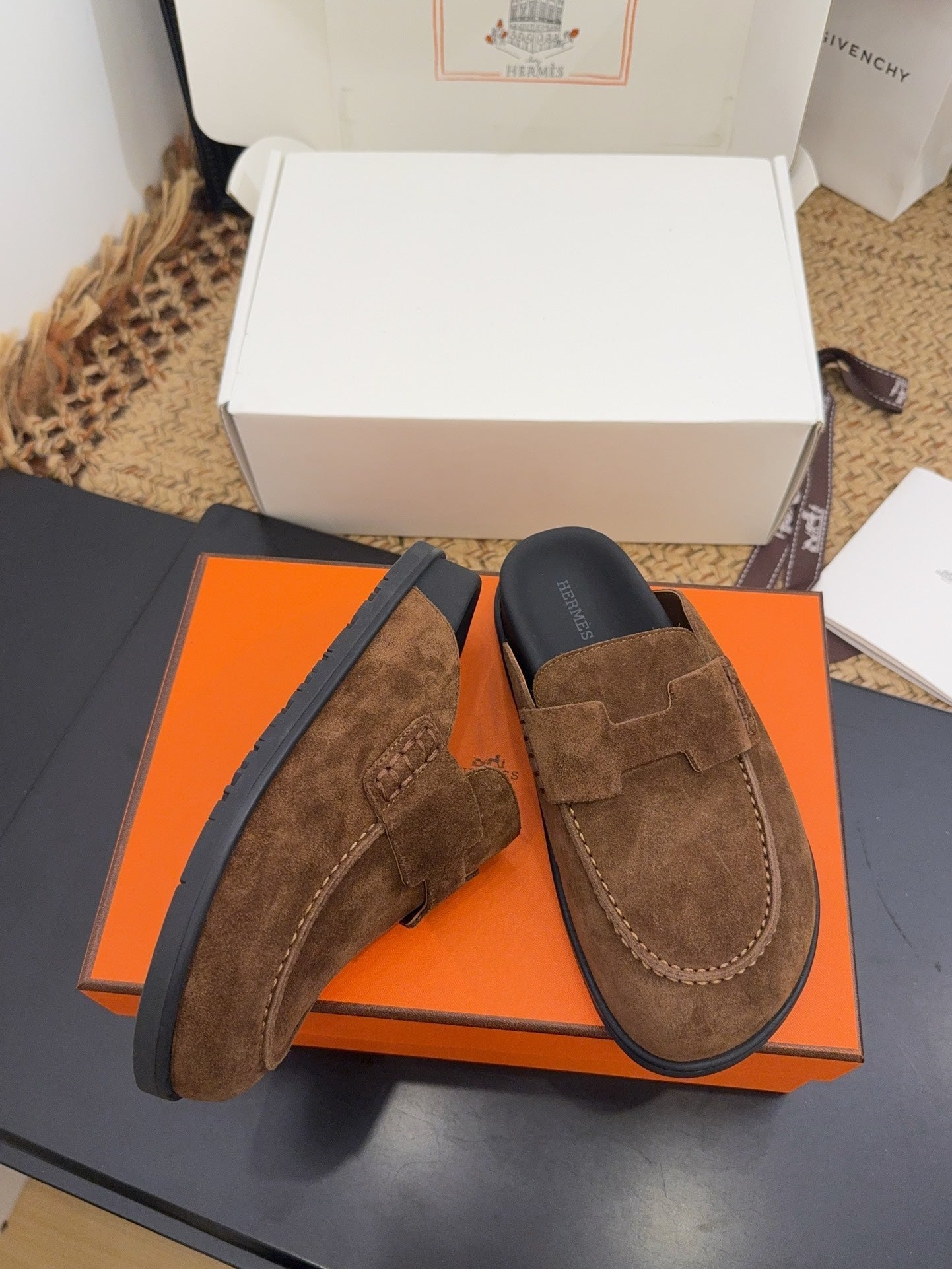 HM 25S MULE IN BROWN SUEDE - 35