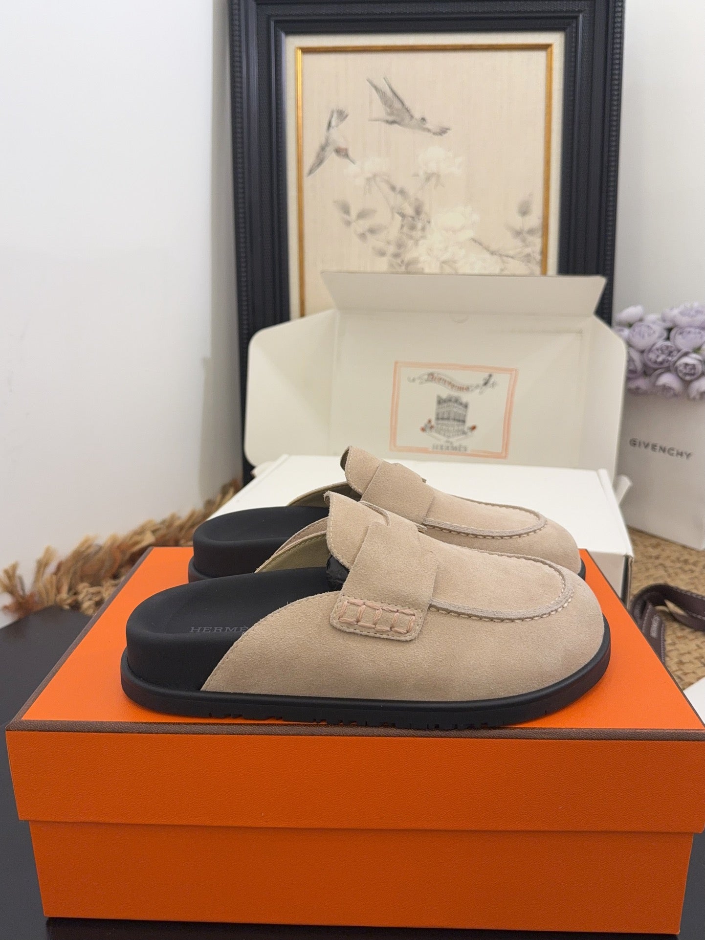 HM 25S MULE IN BEIGE SUEDE - 35