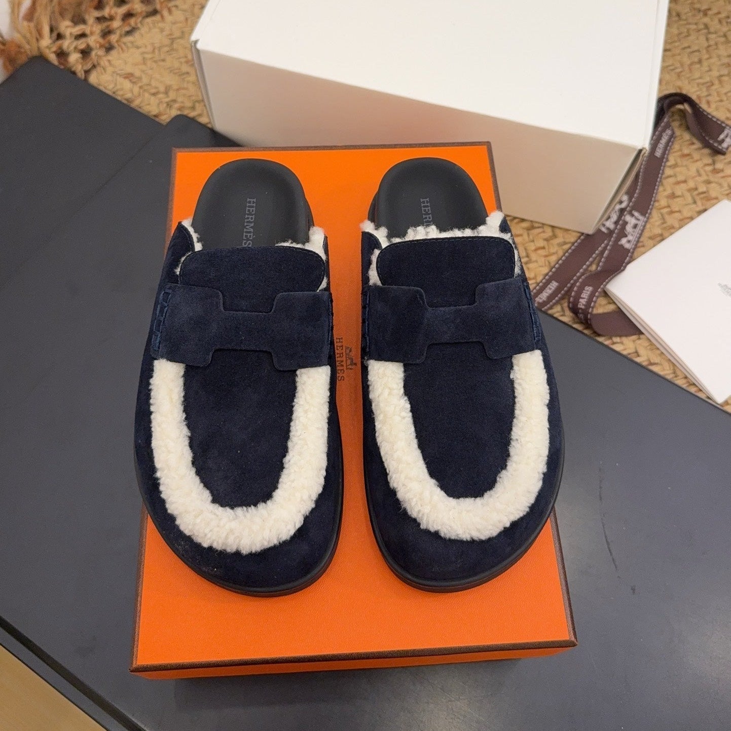 HM 25S MULE IN DARK SLATE BLUE SUEDE MIX WHITE SHEARLING - 35