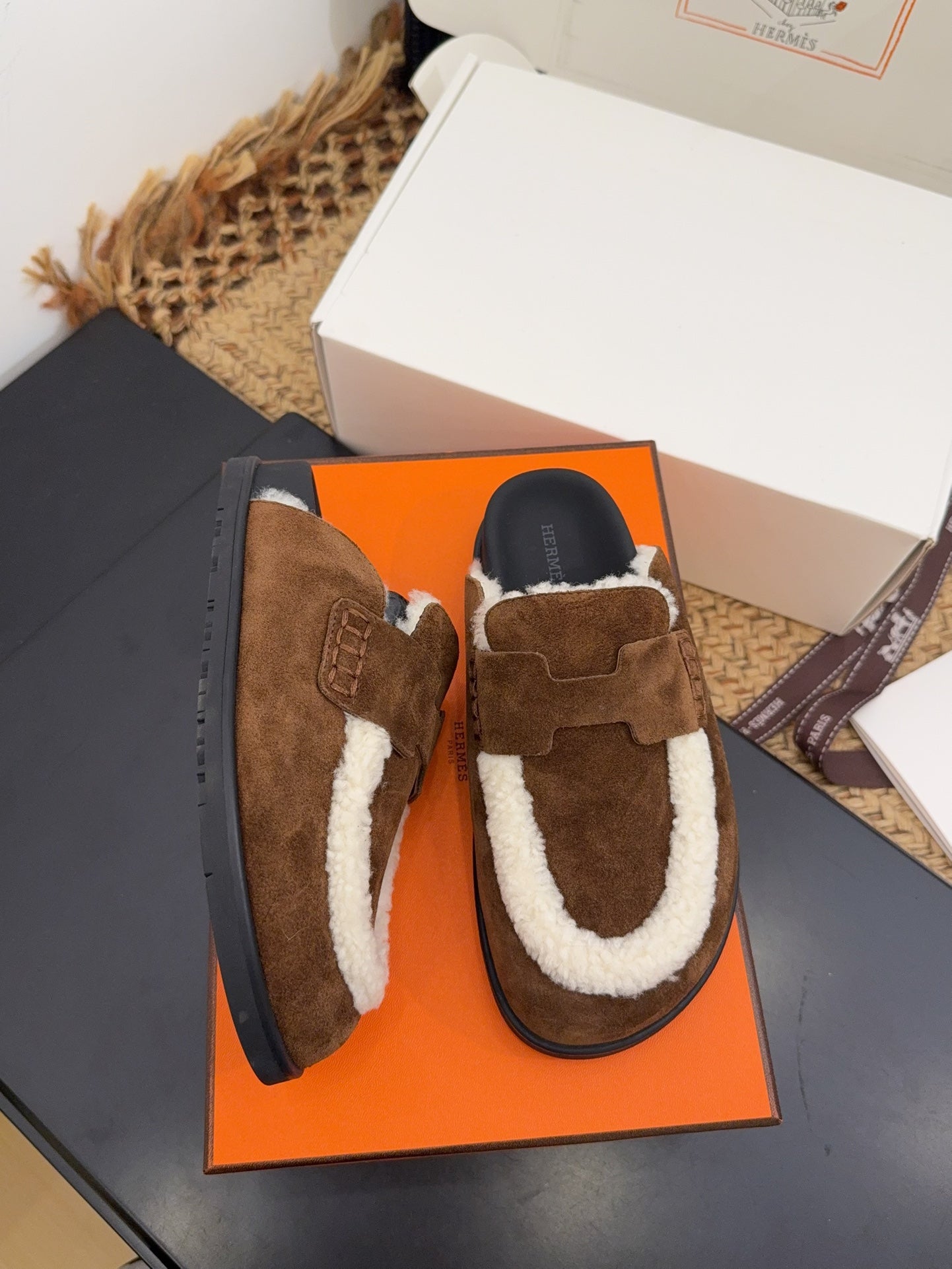 HM 25S MULE IN DARK BROWN SUEDE MIX SHEARLING - 35