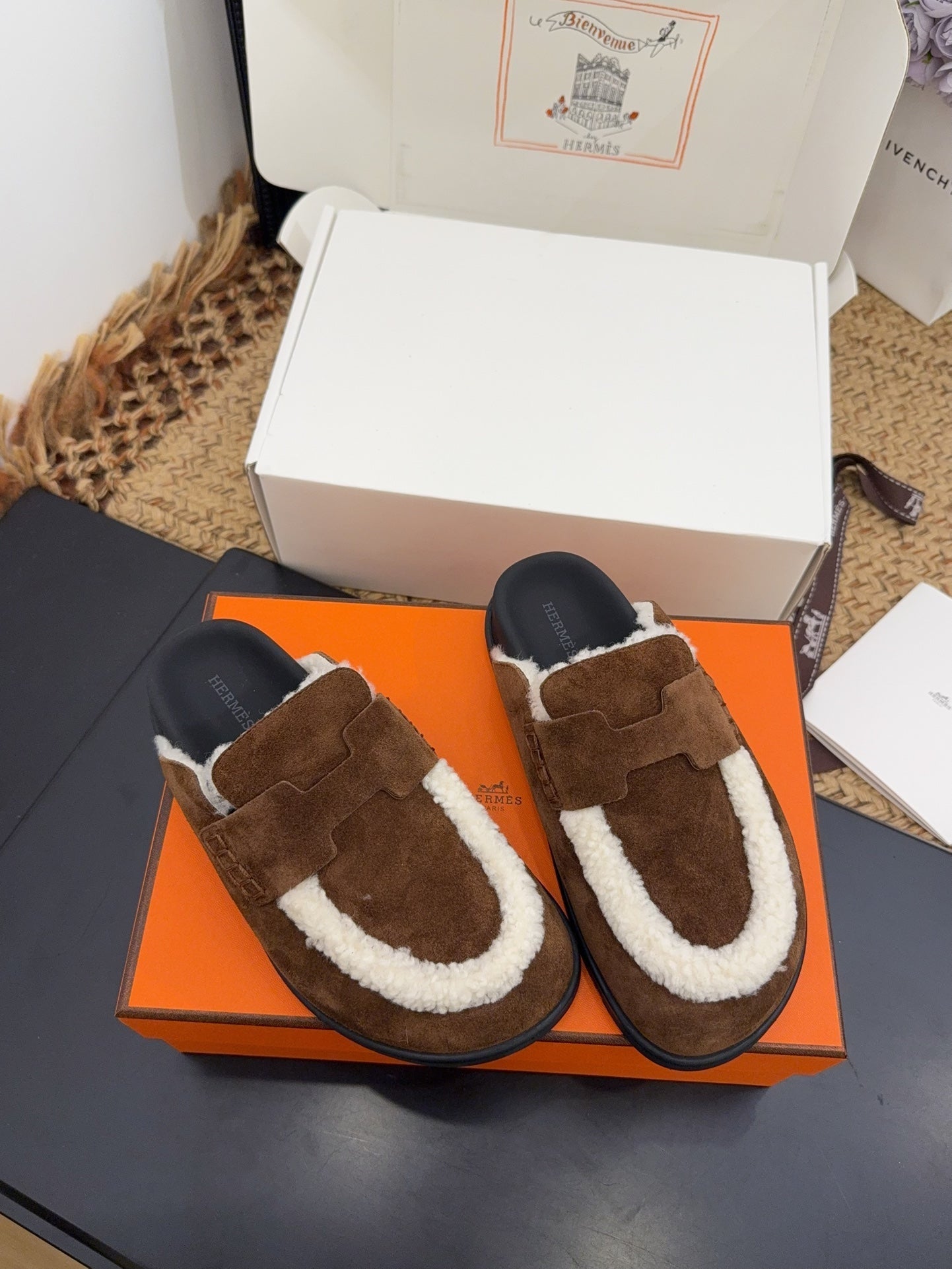 HM 25S MULE IN DARK BROWN SUEDE MIX SHEARLING - 35