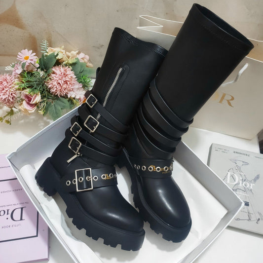 CD ZIPPER BUCKLE BOOTS IN BLACK CALFSKIN - 35