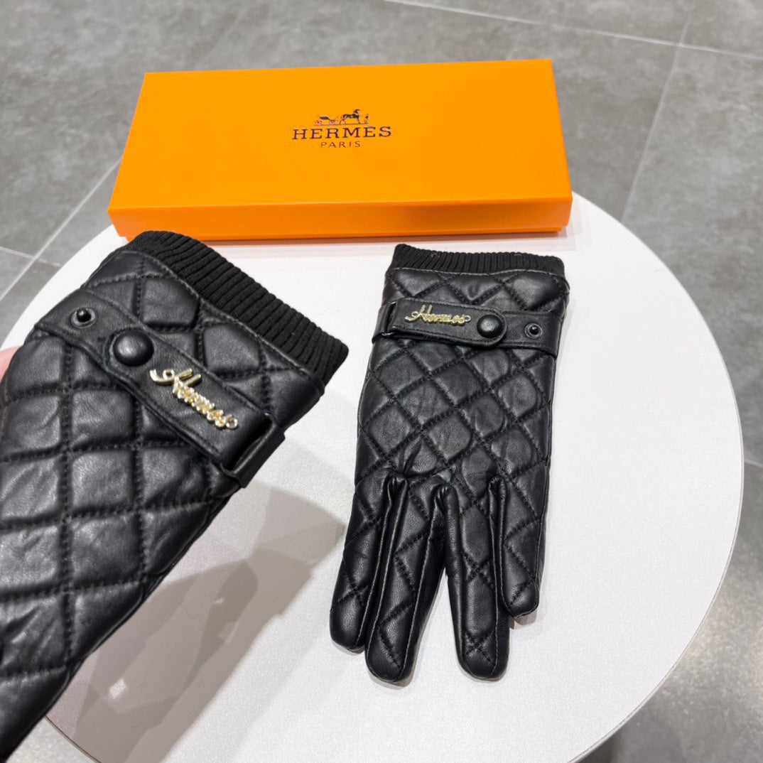 GLOVES IN BLACK LAMBSKIN AND WOOL LINING 109612 - XL
