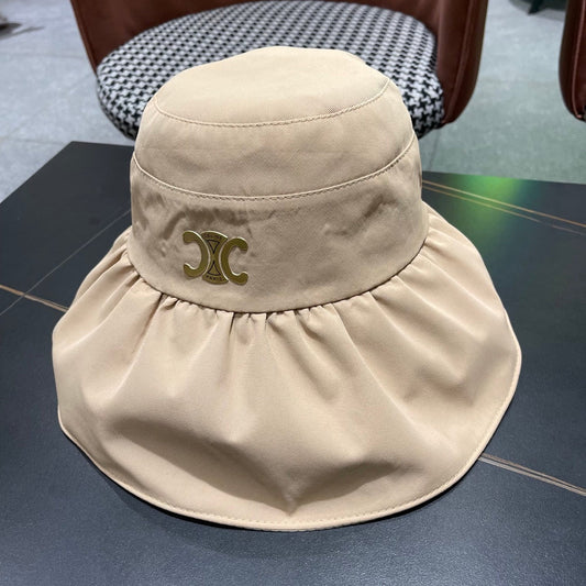 CELINE ПАНАМА BUCKET 25S 734982 БЕЖЕВА