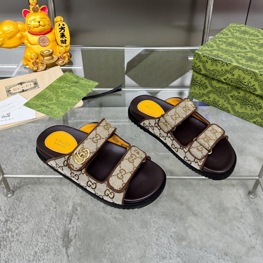GG SANDALS IN DARK BROWN CALFSKIN AND BEIGE FABRIC WITH GOLD HARDWARE - 36