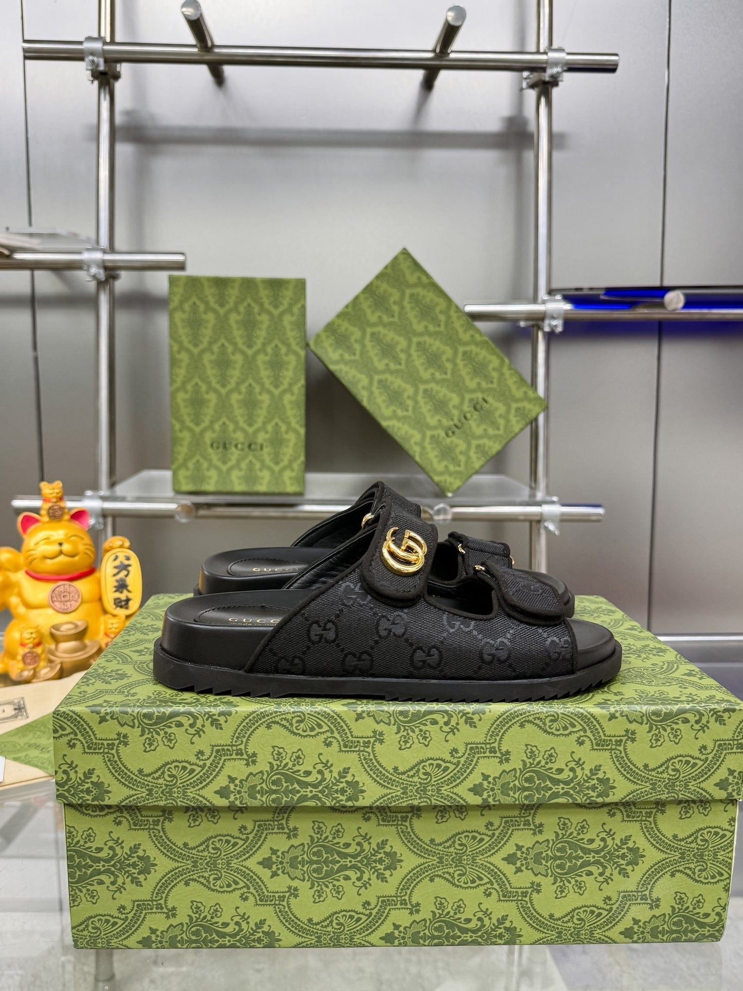 GG SANDALS IN BLACK FABRIC AND CALFSKIN WITH GOLD HARDWARE - 36