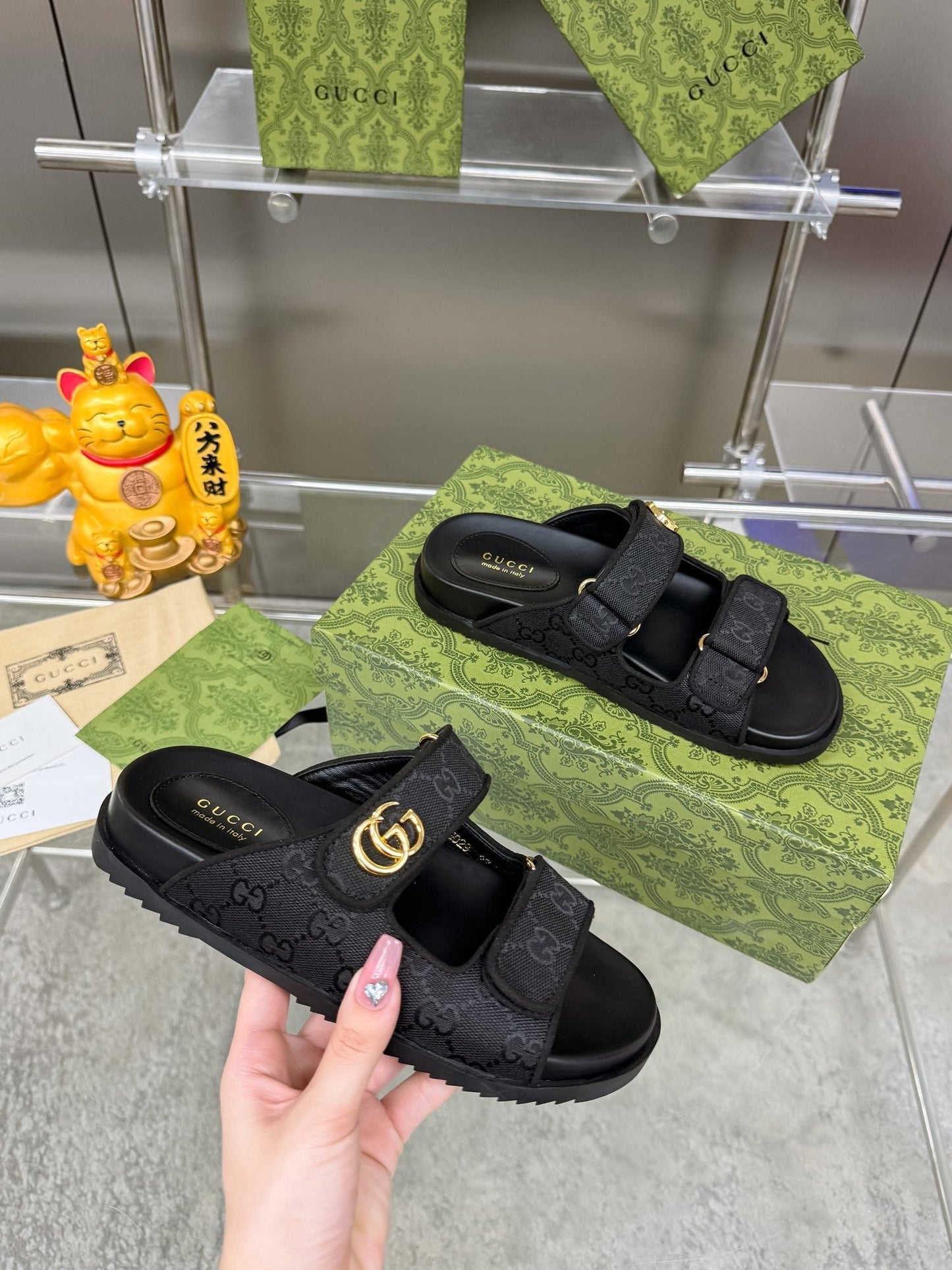 GG SANDALS IN BLACK FABRIC AND CALFSKIN WITH GOLD HARDWARE - 36
