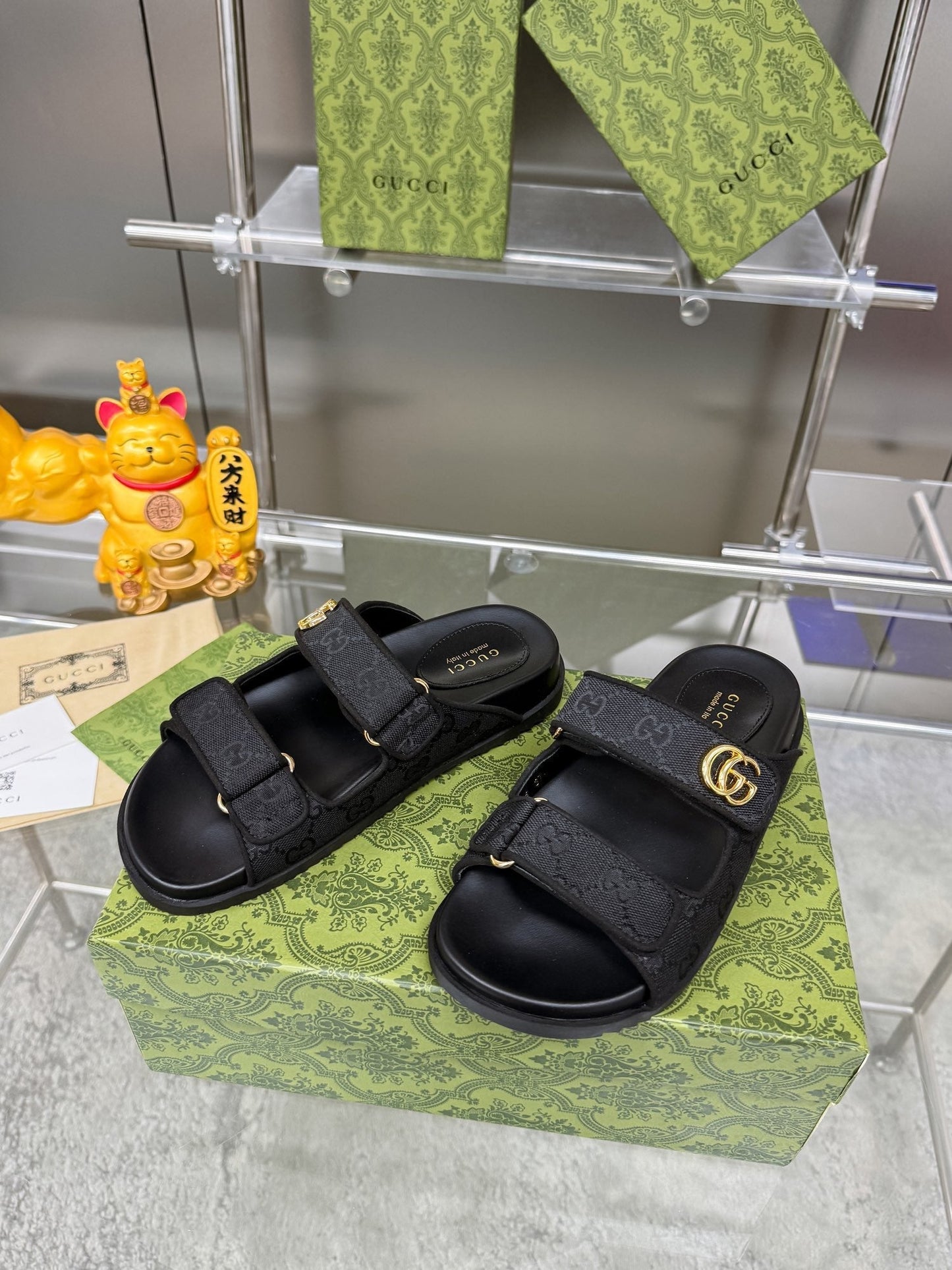 GG SANDALS IN BLACK FABRIC AND CALFSKIN WITH GOLD HARDWARE - 36