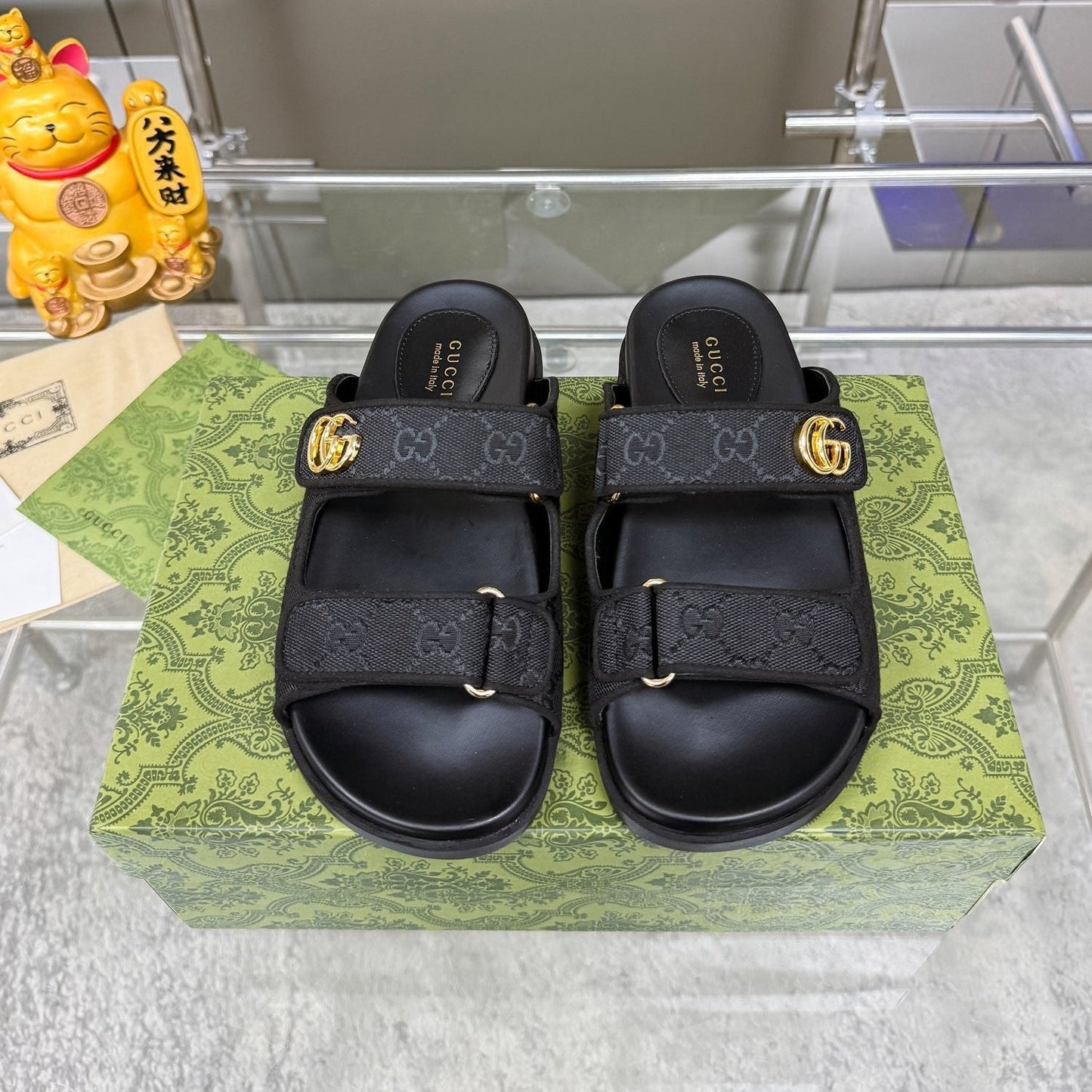 GG SANDALS IN BLACK FABRIC AND CALFSKIN WITH GOLD HARDWARE - 36