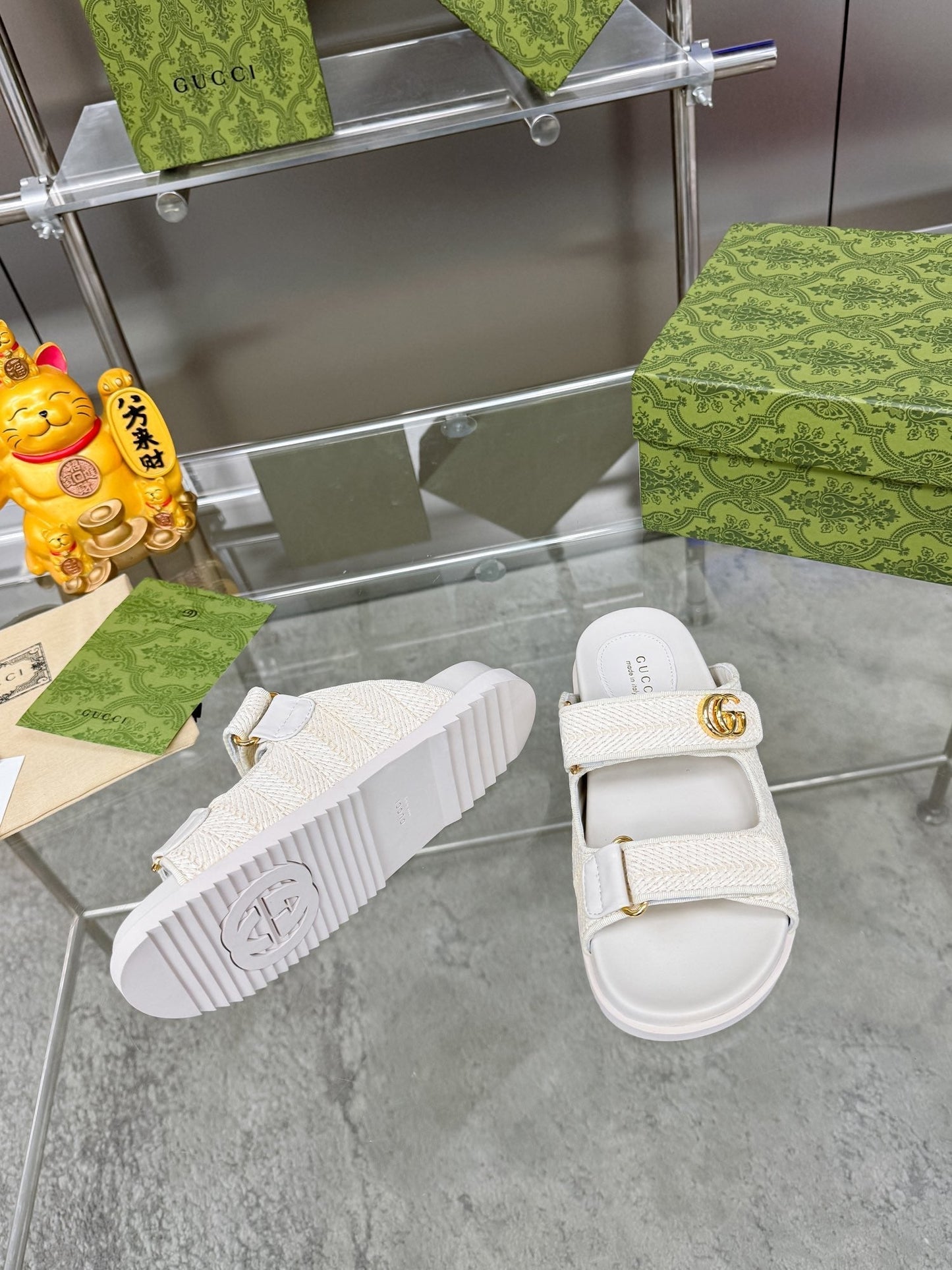 GG SANDALS IN WHITE FABRIC AND CALFSKIN WITH GOLD HARDWARE - 36
