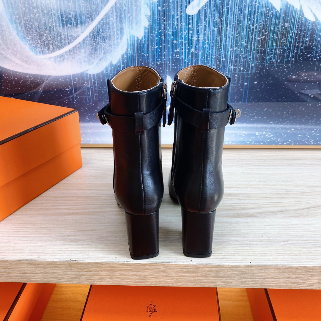 STORY ANKLE BOOT 7 CM IN BLACK LAMBSKIN - 35