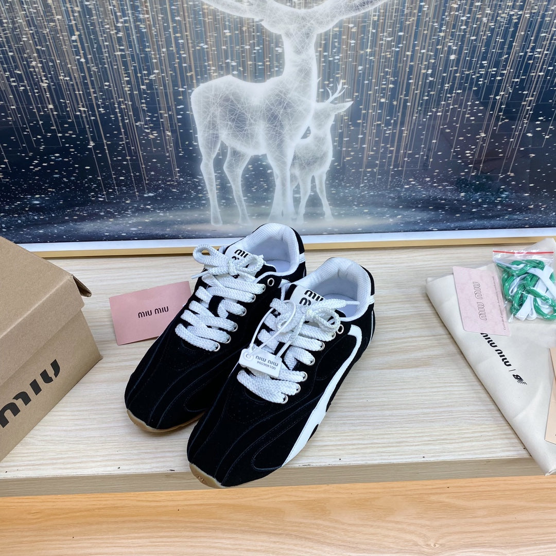 NB Black Sneakers Cowhide - 35