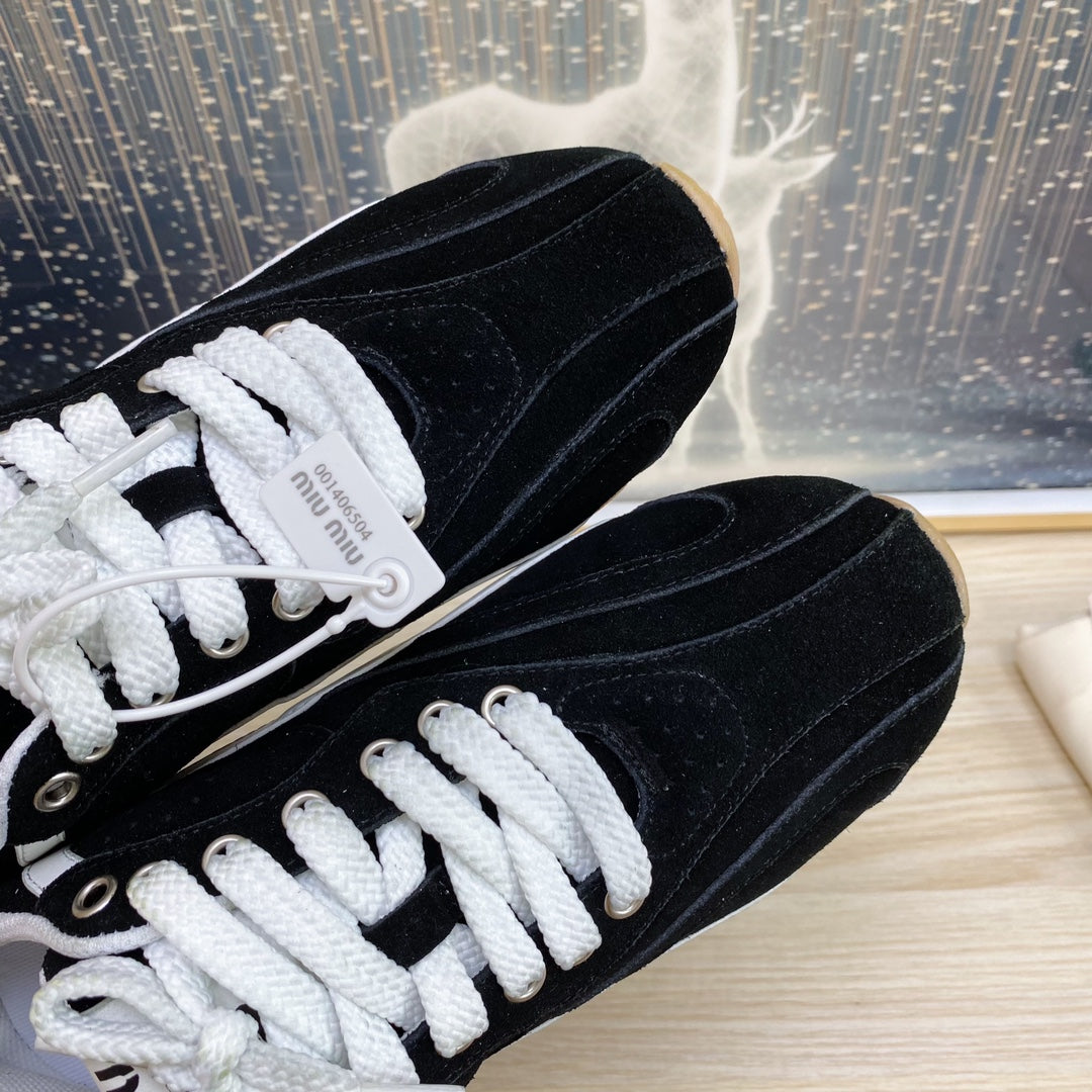 NB Black Sneakers Cowhide - 35