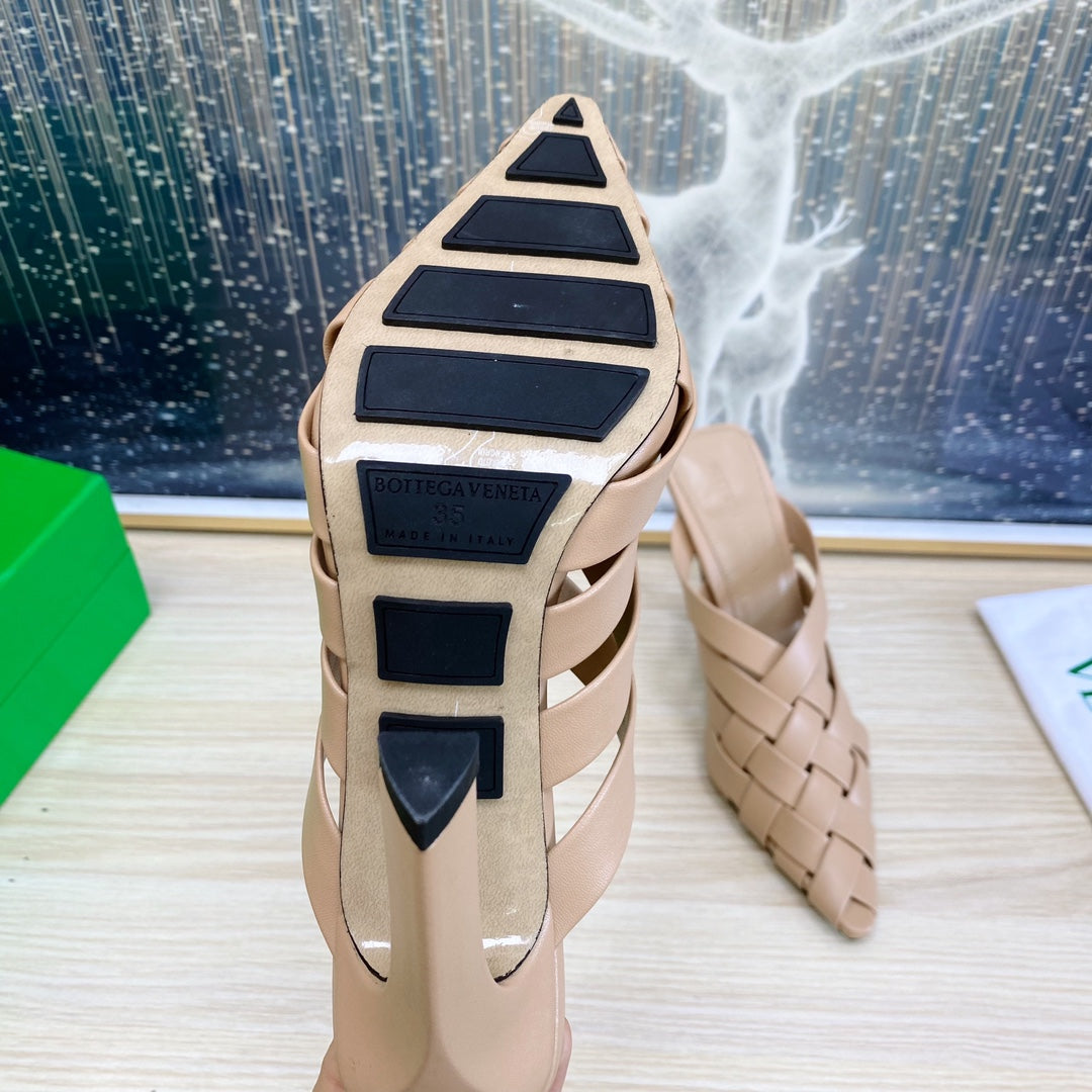 ALFIE LEATHER HIGH MULES IN CAMEL BEIGE CALFSKIN WITH WOVEN DESIGN - 34