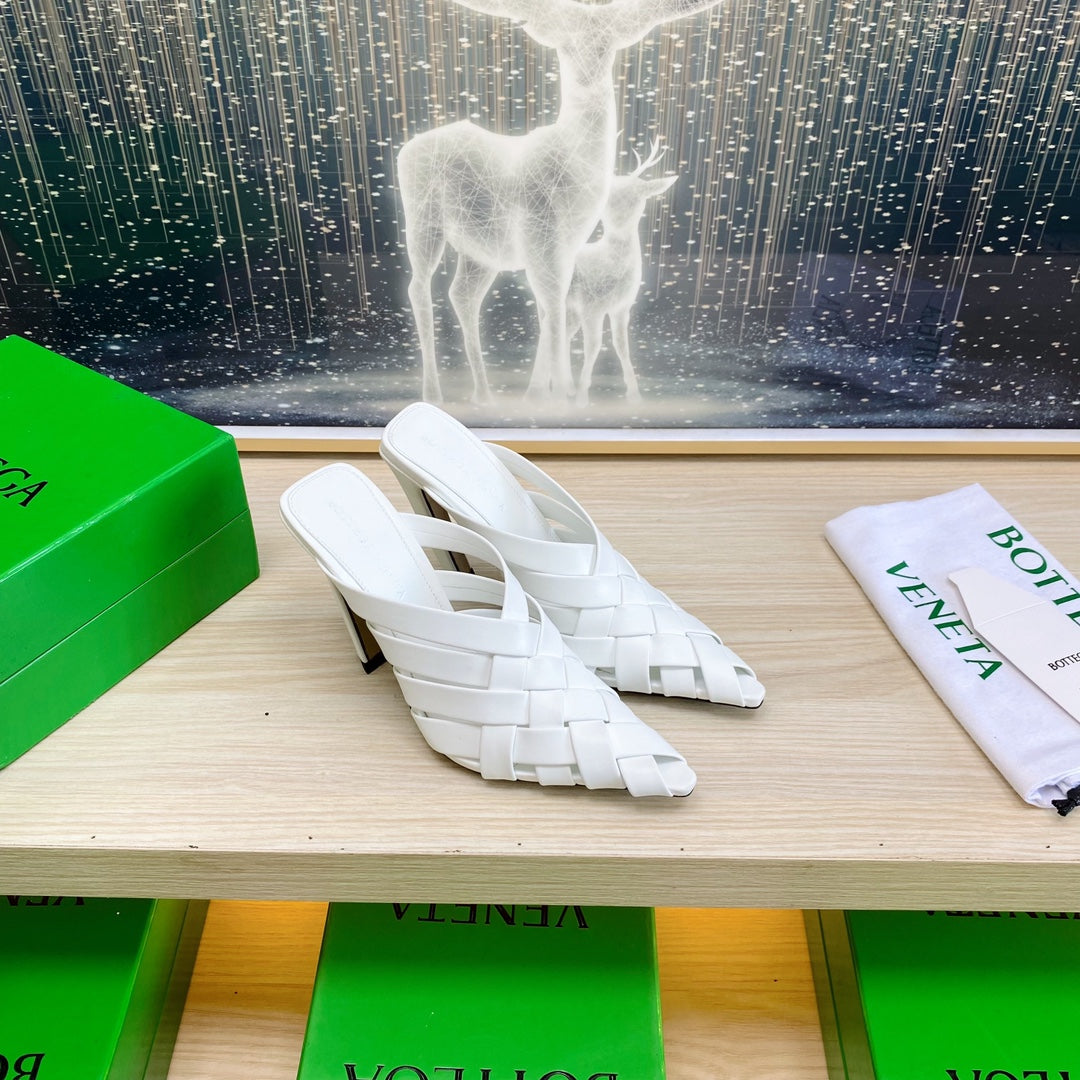 ALFIE LEATHER HIGH MULES IN WHITE CALFSKIN WITH WOVEN DESIGN - 34