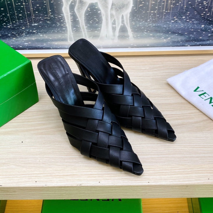 ALFIE LEATHER HIGH MULES IN BLACK CALFSKIN WITH WOVEN DESIGN - 34