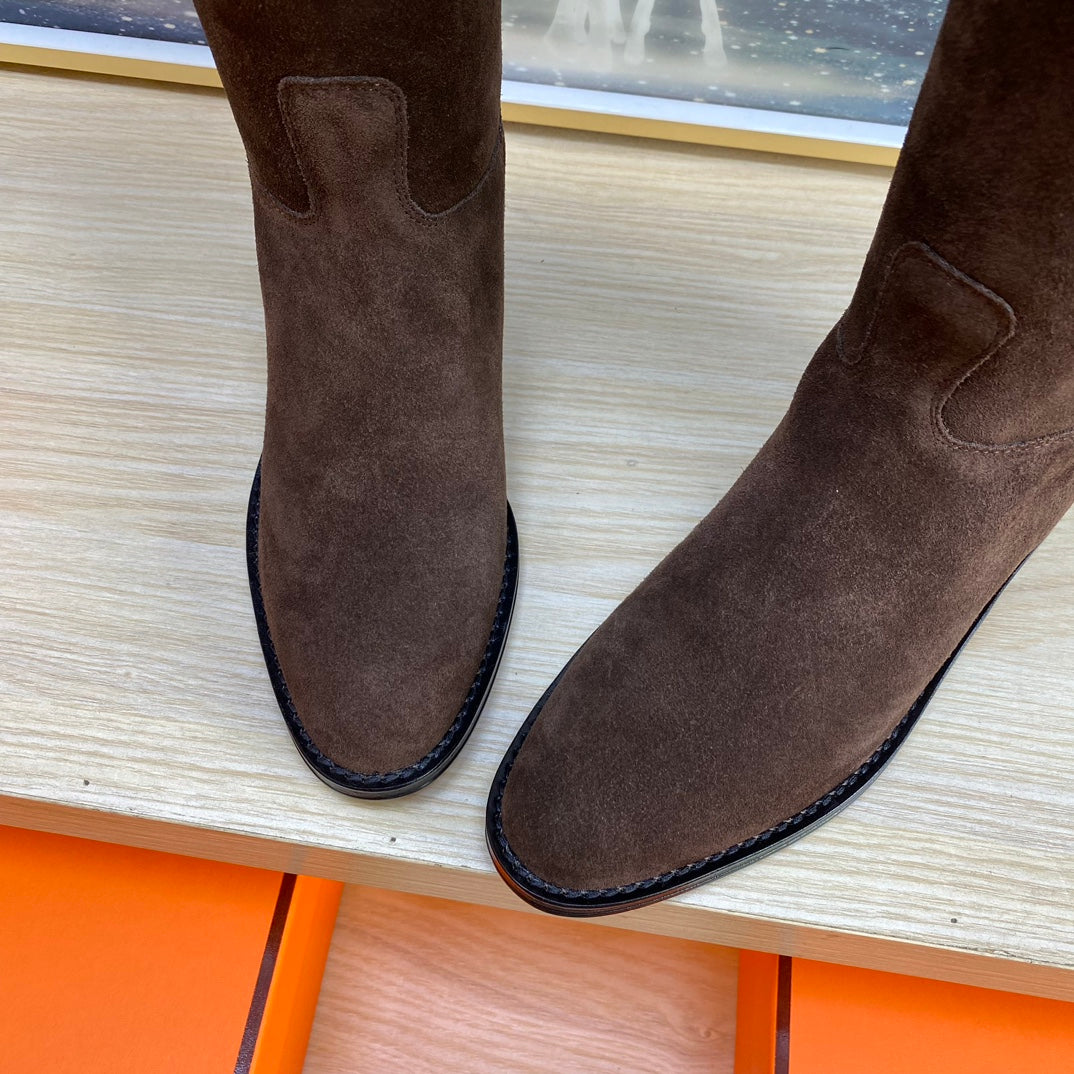 KNEE HIGH BOOTS IN CHOCOLATE BROWN SUEDE - 35