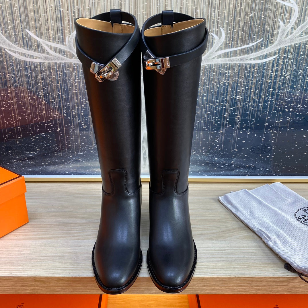 KNEE HIGH BOOTS IN BLACK CALFSKIN - 35