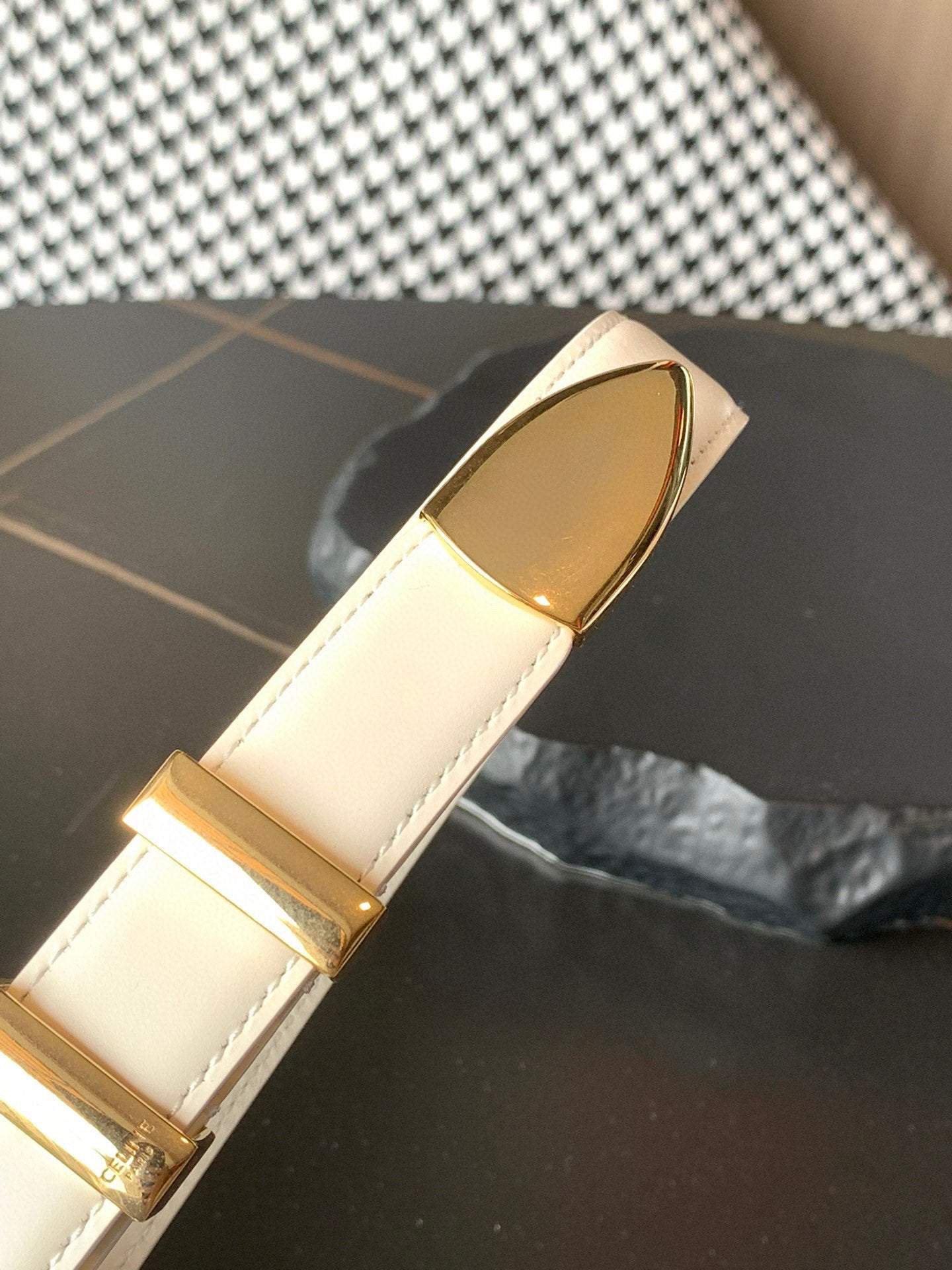 BELT 25MM MEDIUM WESTERN IN IVORY CALFSKIN GOLD BUCKLE - 30
