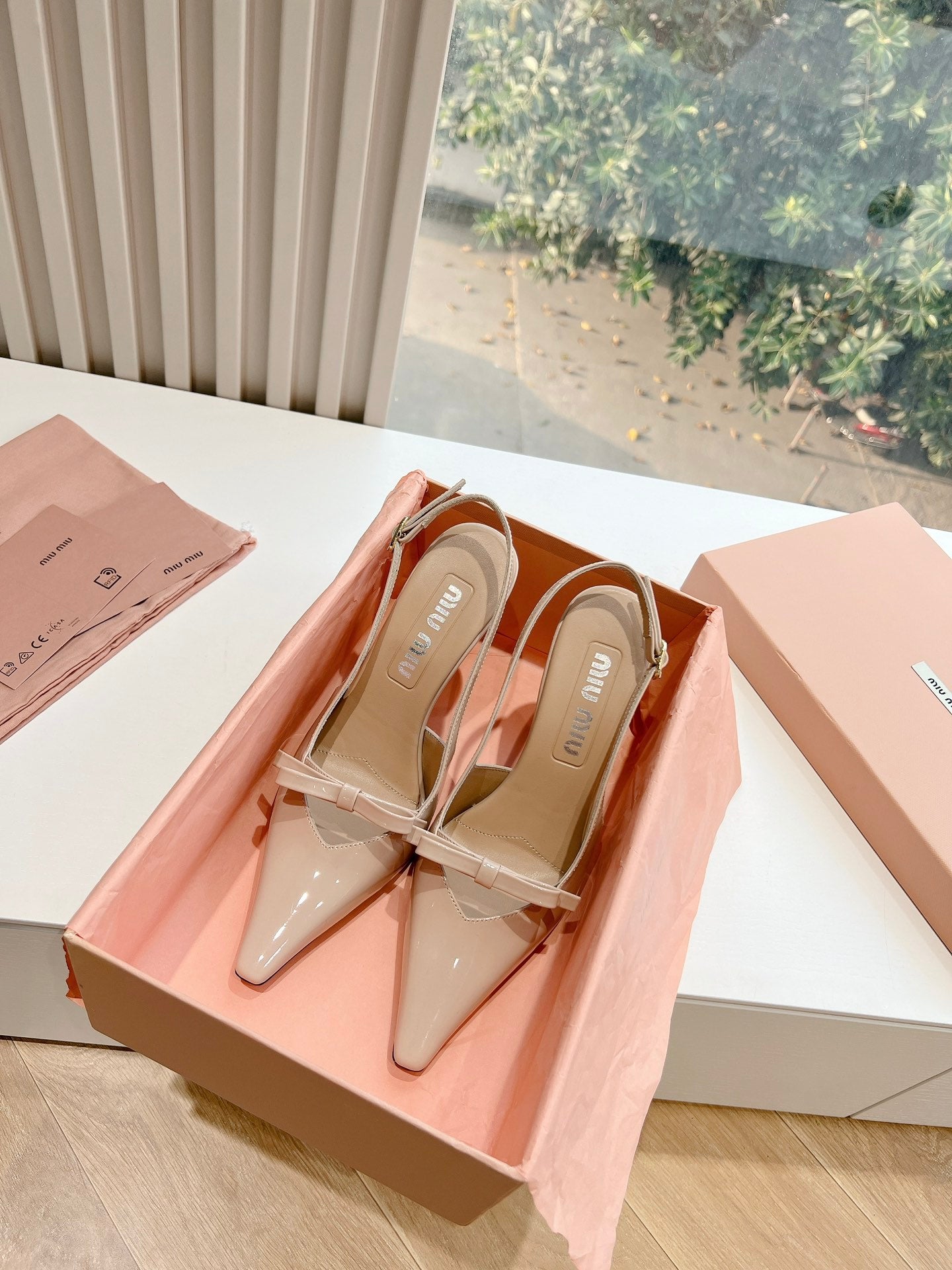 Slingback Warm Ivory Imported Patent Leather - 35