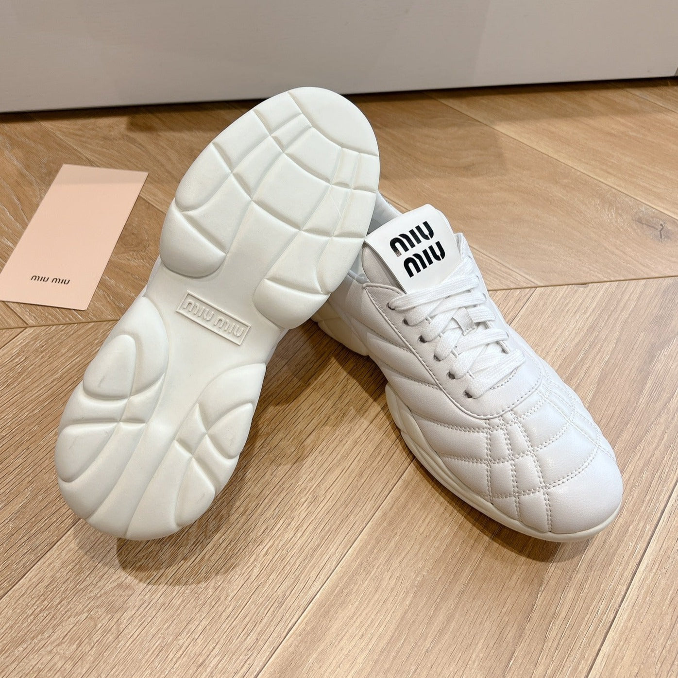 Women's Sneakers White Cowhide - 35
