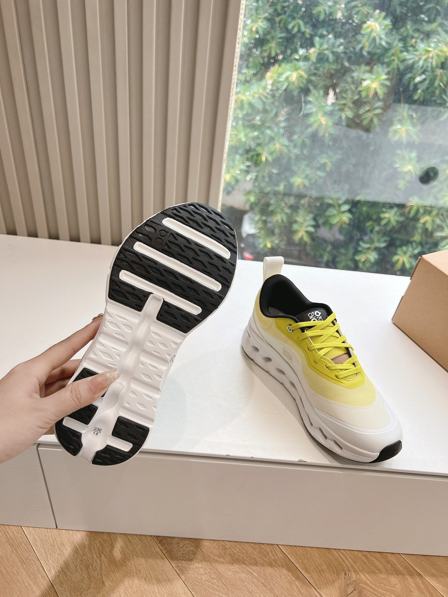 LW CLOUDTILT 2.0 SNEAKER WHITE AND YELLOW POLYESTER - 35
