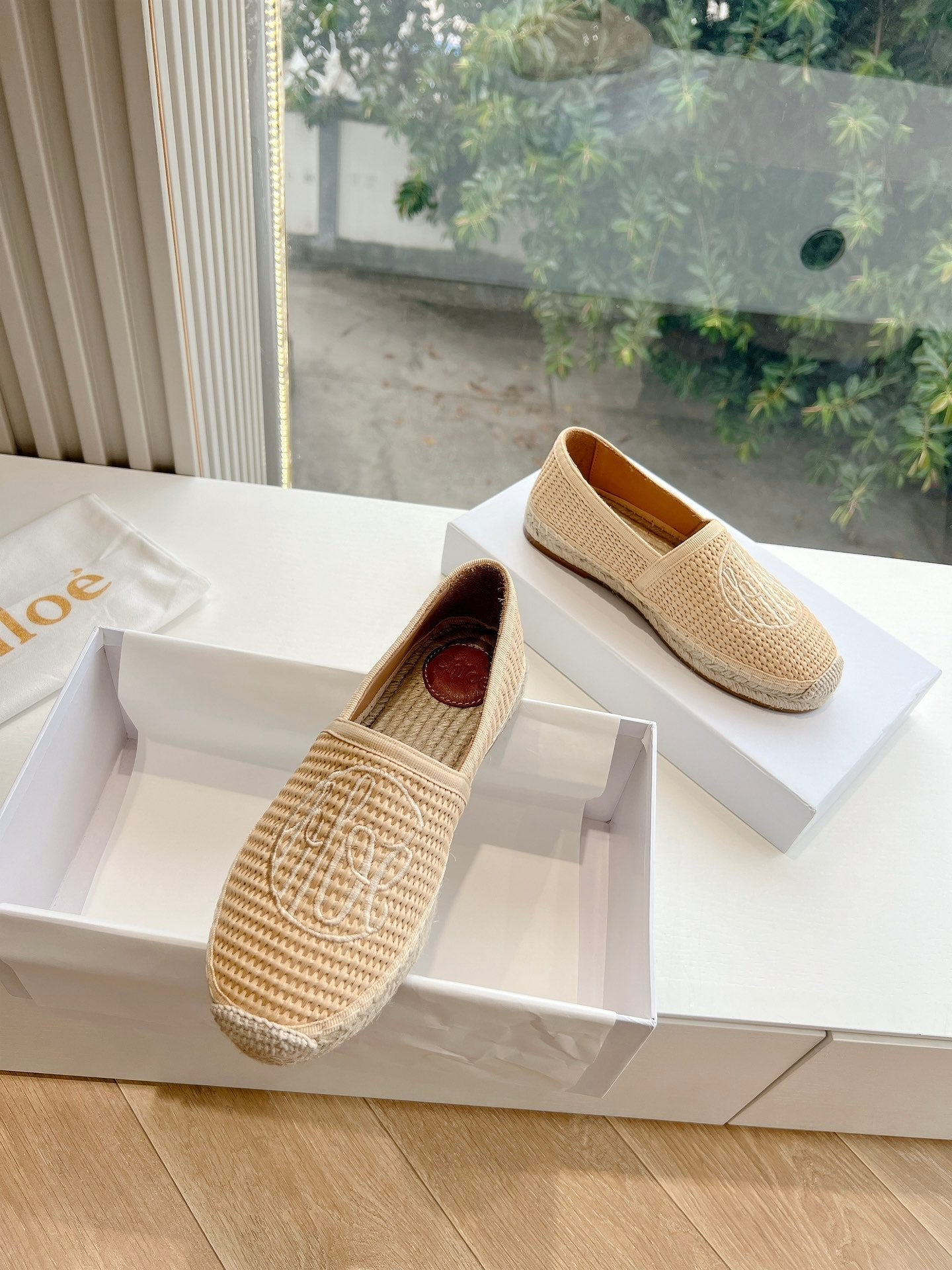 WOVEN LOAFER IN TAN BEIGE RAFFIA - 35
