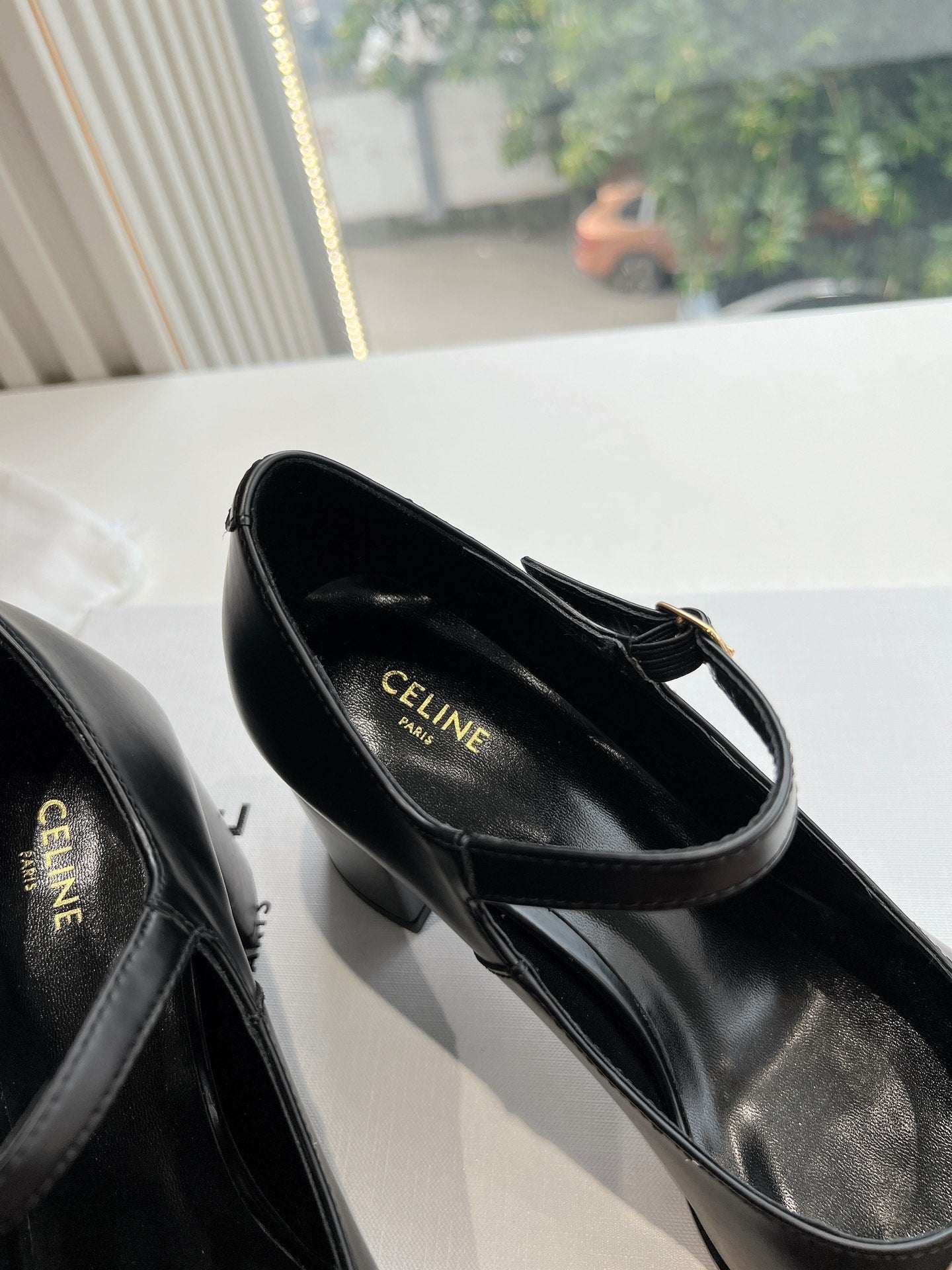 HIGH MARY JANE SHOES IN BLACK CALFSKIN - 35
