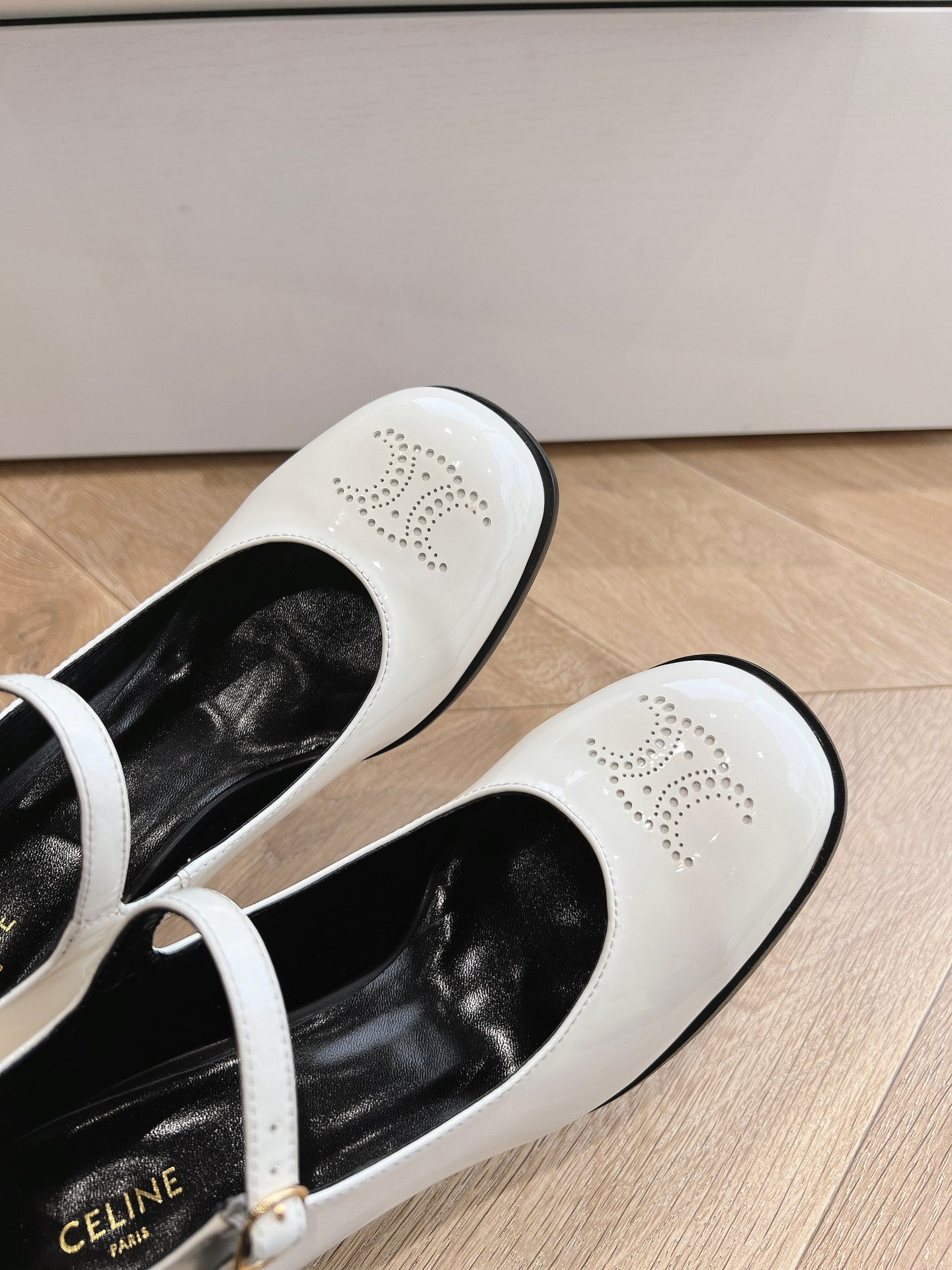 HIGH MARY JANE SHOES IN WHITE PATENT CALFSKIN - 35