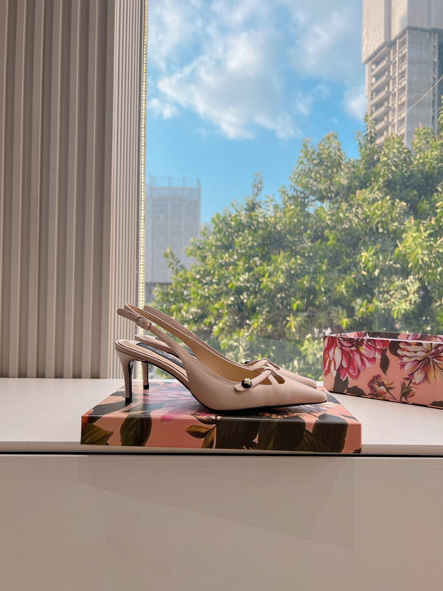 DG 70MM FOOTWEAR – BLUSH IN BEIGE CALFSKIN SLINGBACK - 35