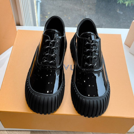 LV ARCHLIGHT SKATE SNEAKER IN BLACK GLOSSY CALFSKIN - 35