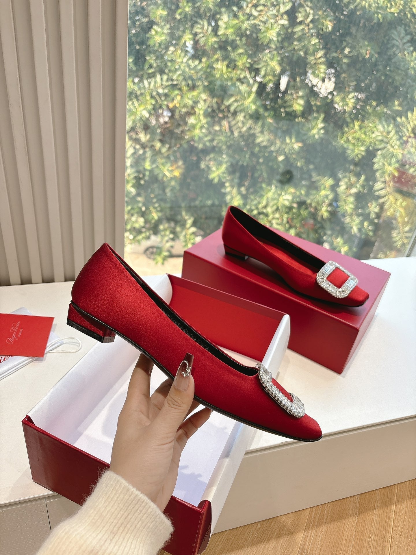 BELLE VIVIER BALLERINAS IN RED SILK - 34