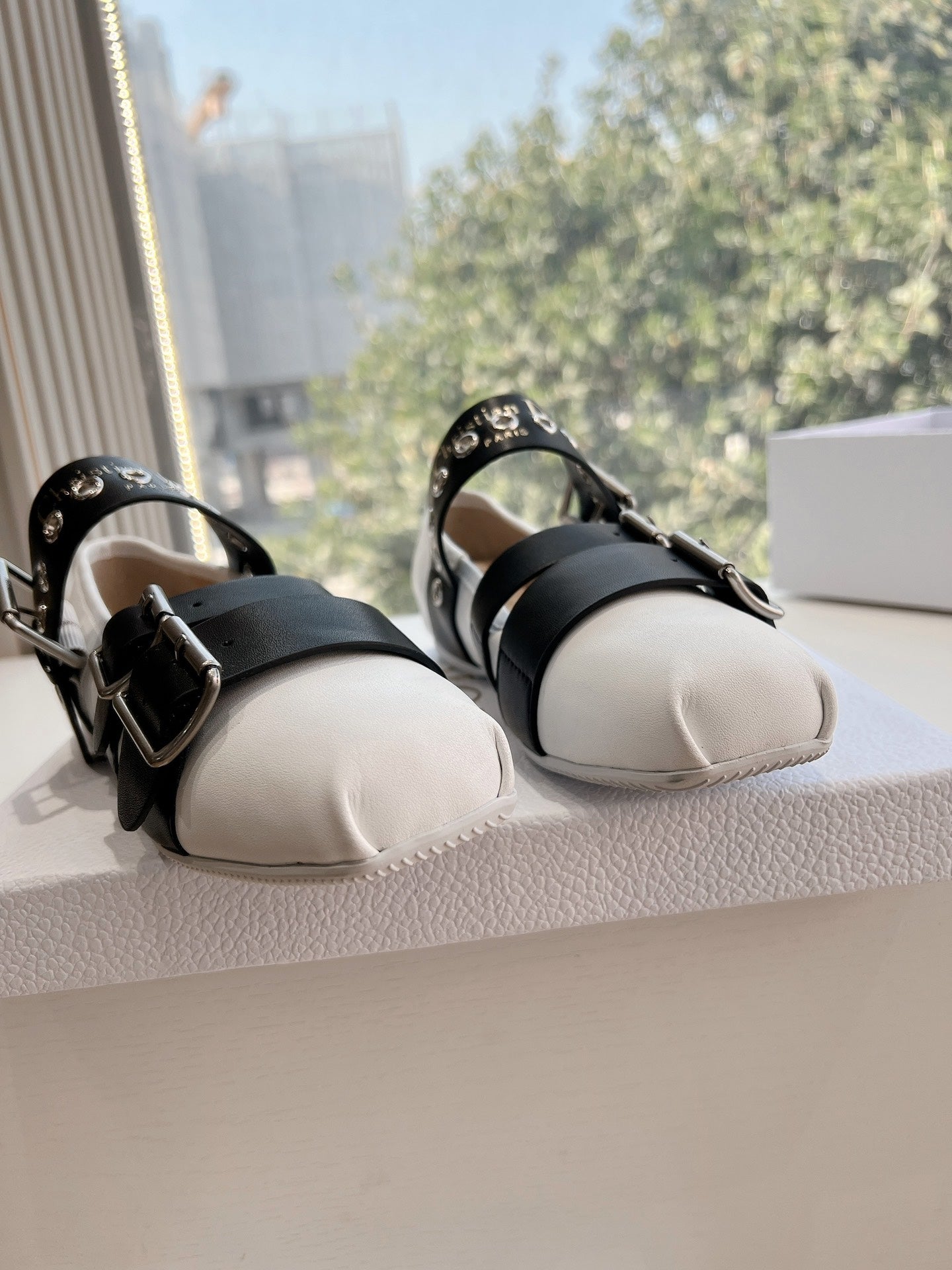 PUNK BALLET FLAT IN WHITE MIX BLACK SUPPLE CALFSKIN - 35