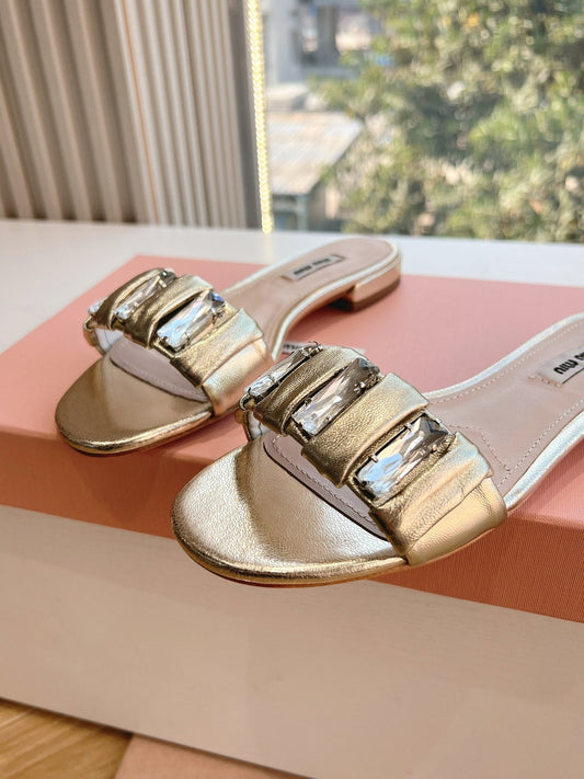 SLIDE SANDALS ATTACHED DIAMOND IN GOLD METALLIC LAMBSKIN - 35