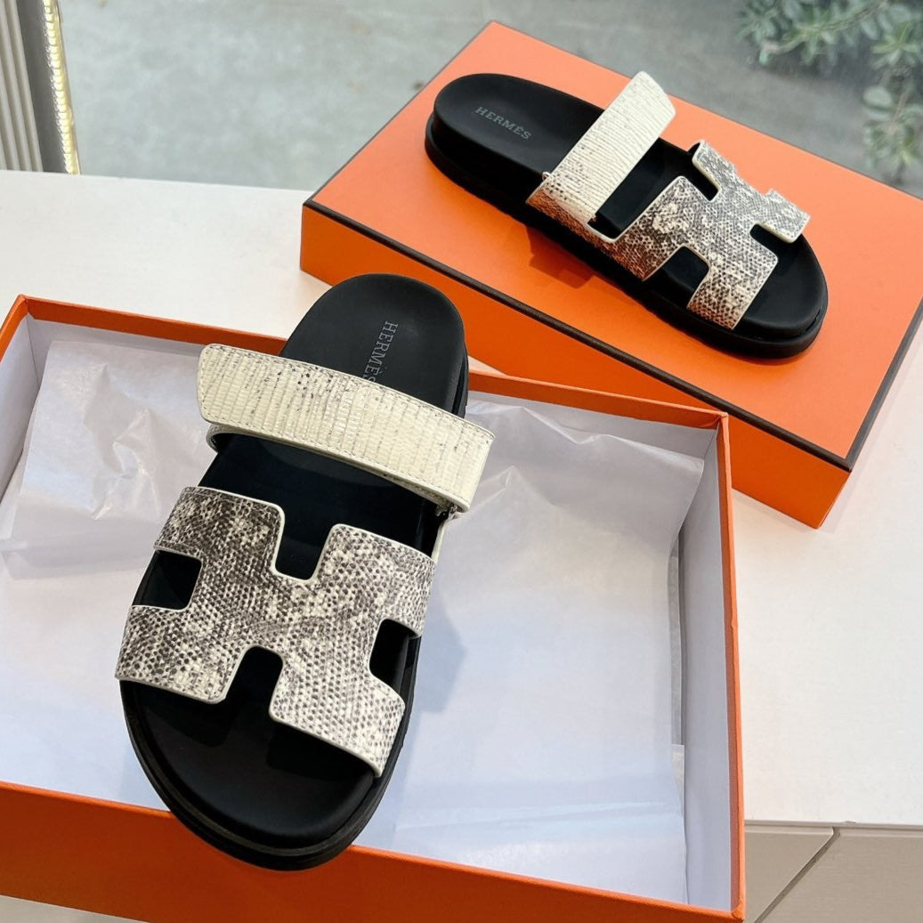 CHYPRE SANDAL IN WHITE MIX BLACK LIZARD SKIN - 35