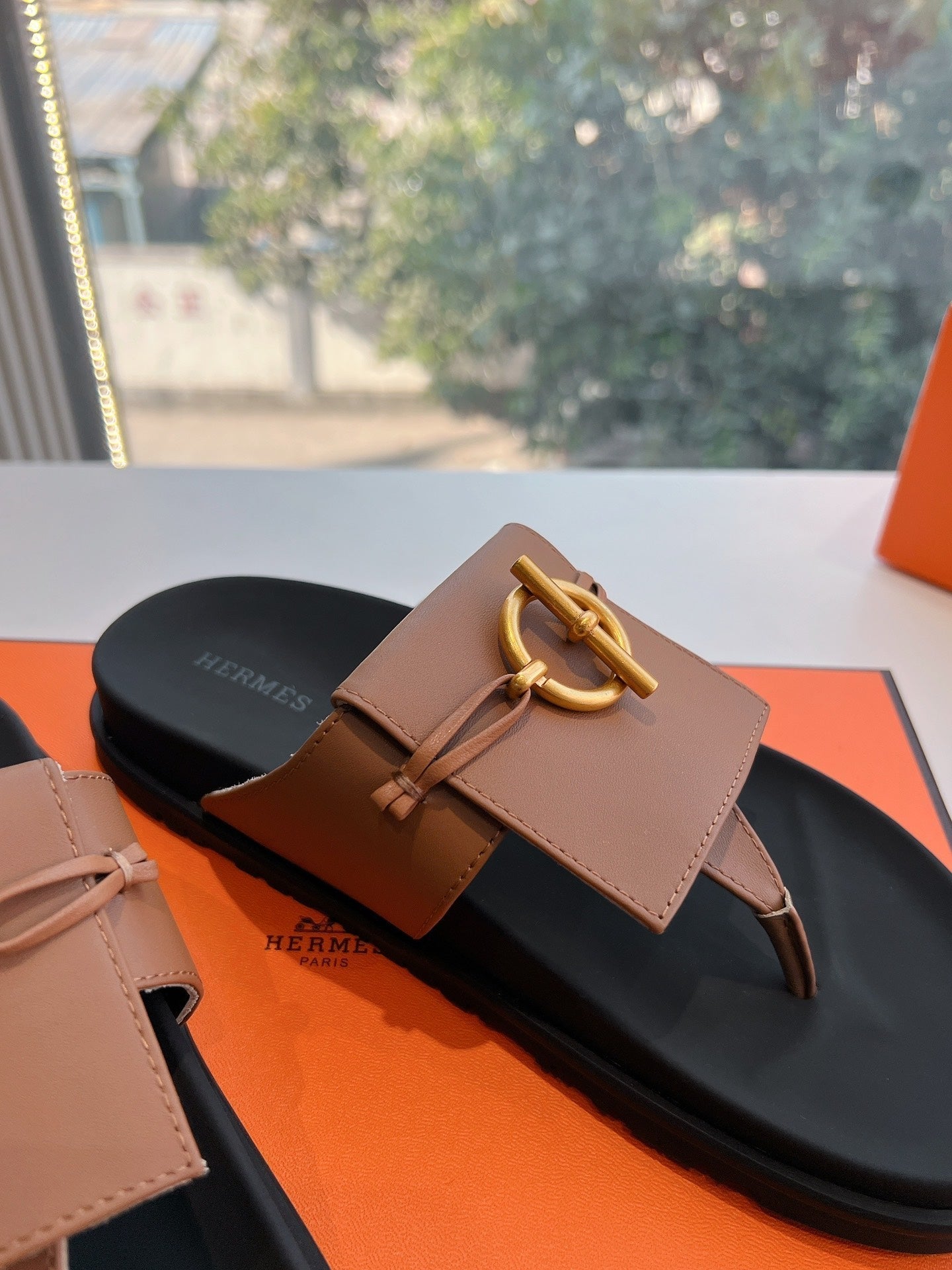 JOYCE SANDAL IN BRONZE BROWN CALFSKIN - 35