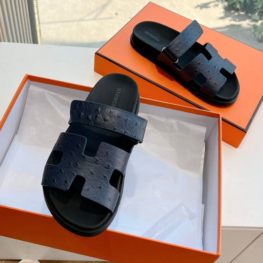 CHYPRE SANDAL IN NAVY BLUE GRAINED CALFSKIN - 35