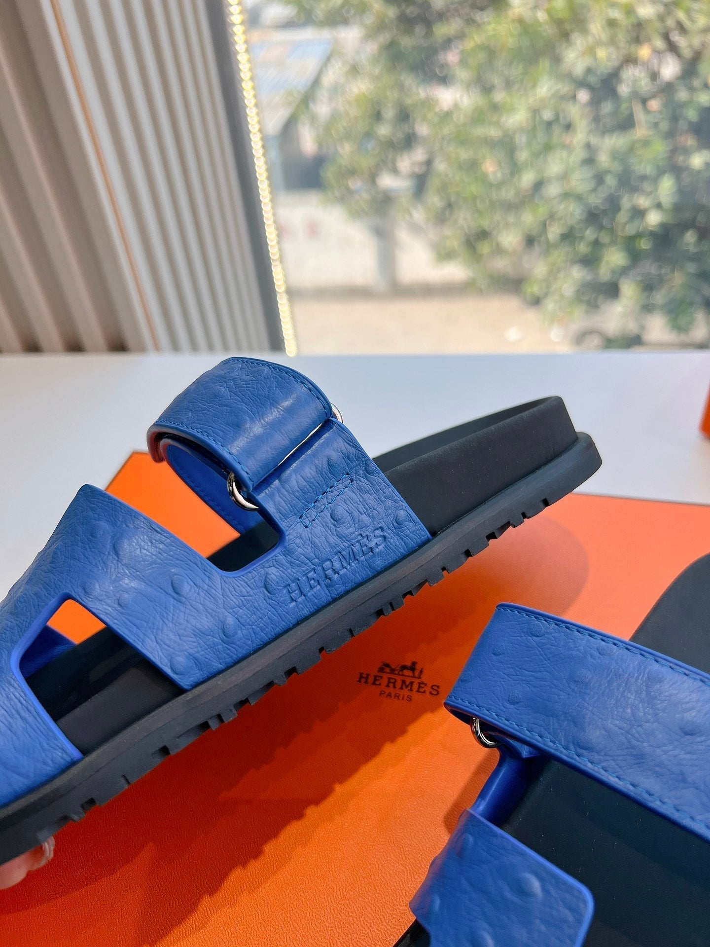 CHYPRE SANDAL IN COBALT BLUE GRAINED CALFSKIN - 35