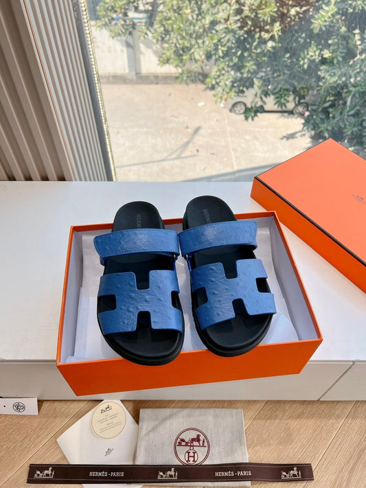 БОСОНІЖКИ CHYPRE SANDAL З КОБАЛЬТОВОЇ СИНЬОЇ ЗЕРНИСТОЇ ТЕЛЯЧОЇ ШКІРИ - 35
