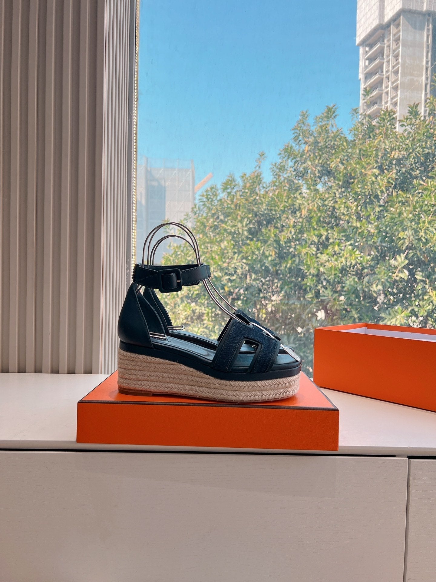 ELDA ESPADRILLE IN MIDNIGHT BLUE FABRIC AND BLACK CALFSKIN - 35