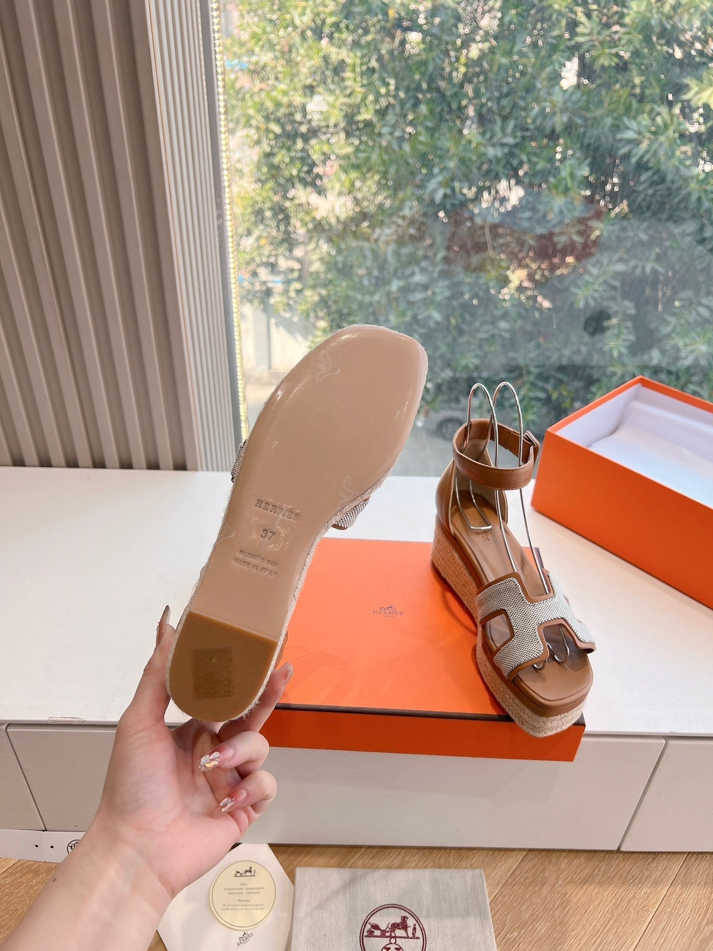 ELDA ESPADRILLE IN WHITE FABRIC AND BRONZE BROWN CALFSKIN - 35