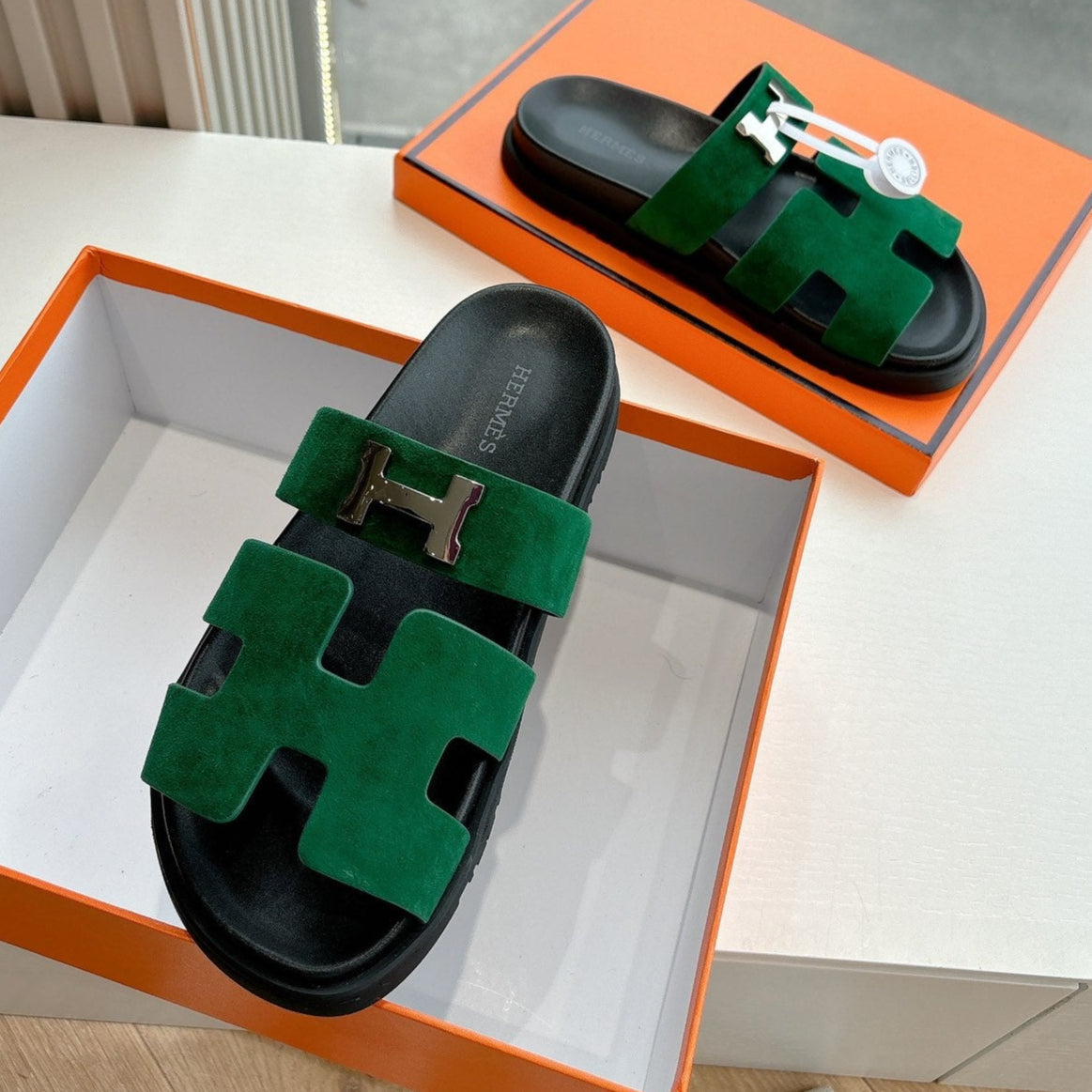 CHYPRE SANDAL IN PINE GREEN SUEDE - 35