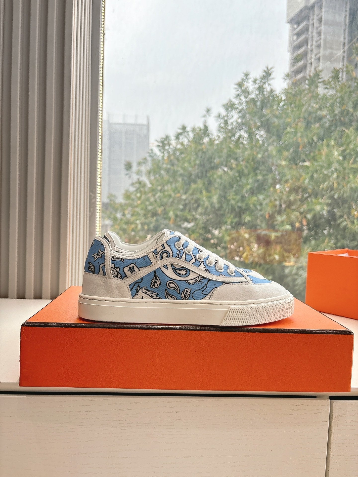 GET SNEAKER IN WHITE MIX CERULEAN BLUE MAXI CANVAS AND CALFSKIN - 35