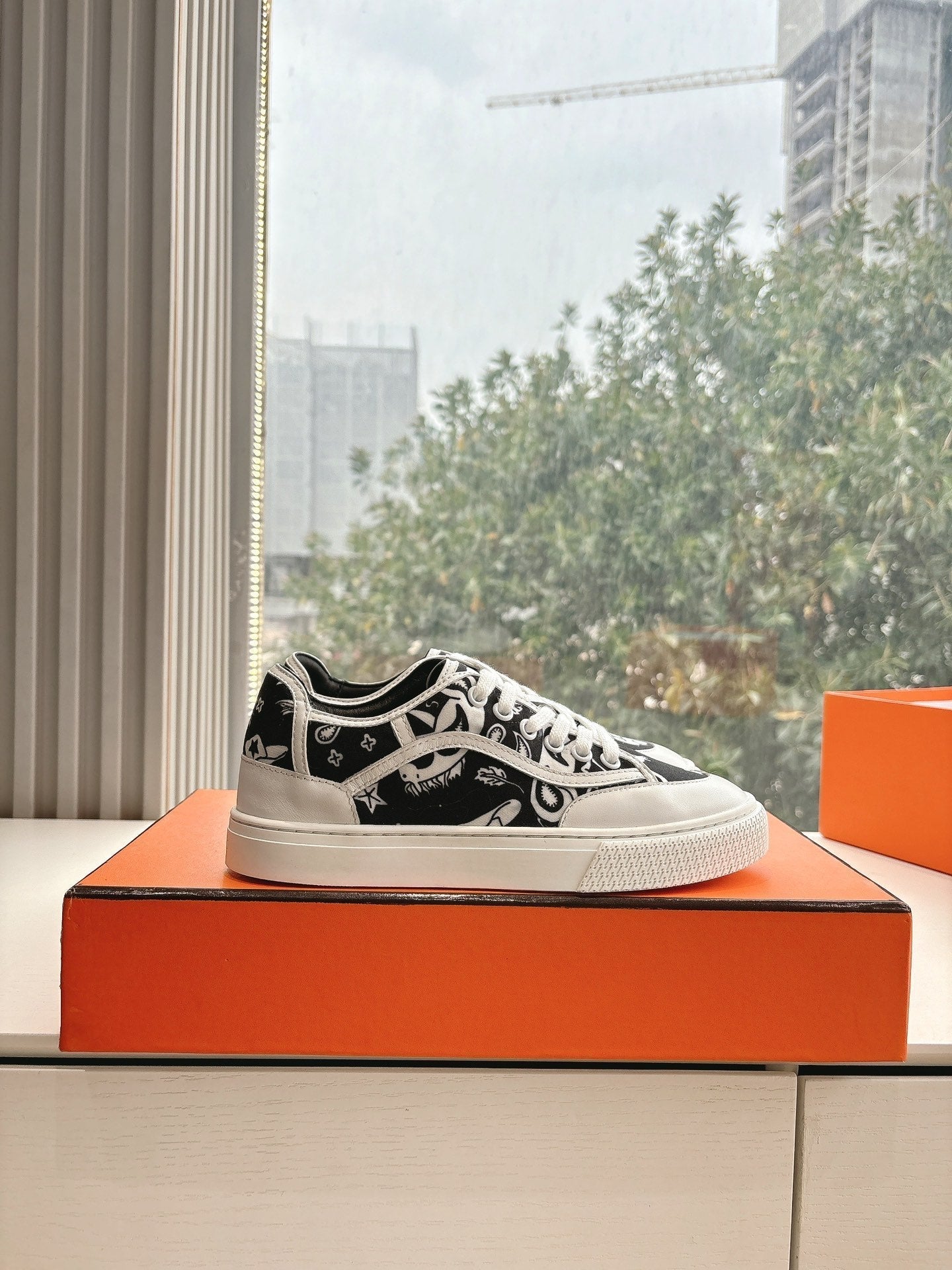 GET SNEAKER IN BLACK MIX WHITE MAXI CANVAS AND CALFSKIN - 35