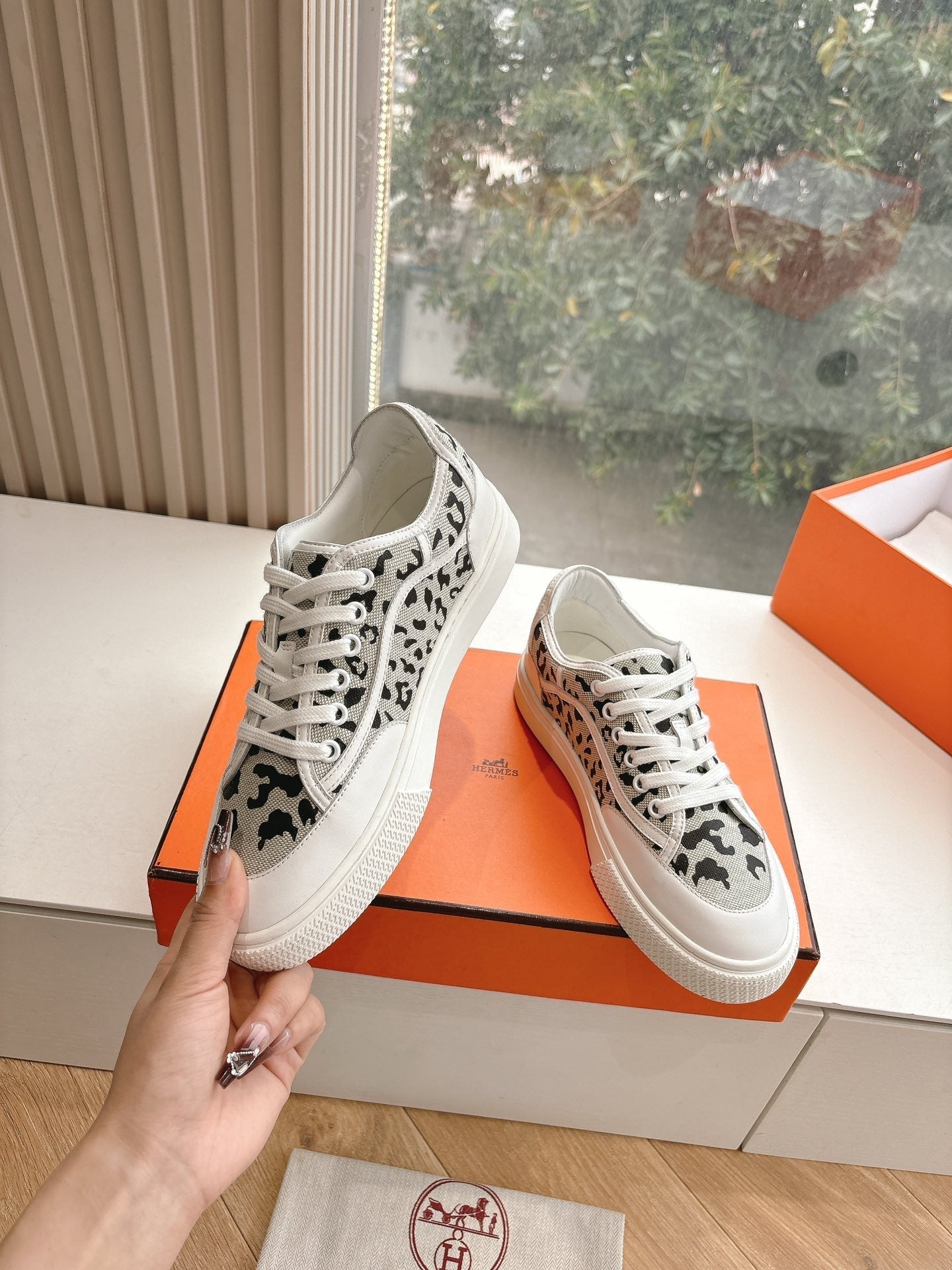 GET SNEAKER IN BLACK MIX PALE GRAY MAXI CANVAS AND CALFSKIN - 35