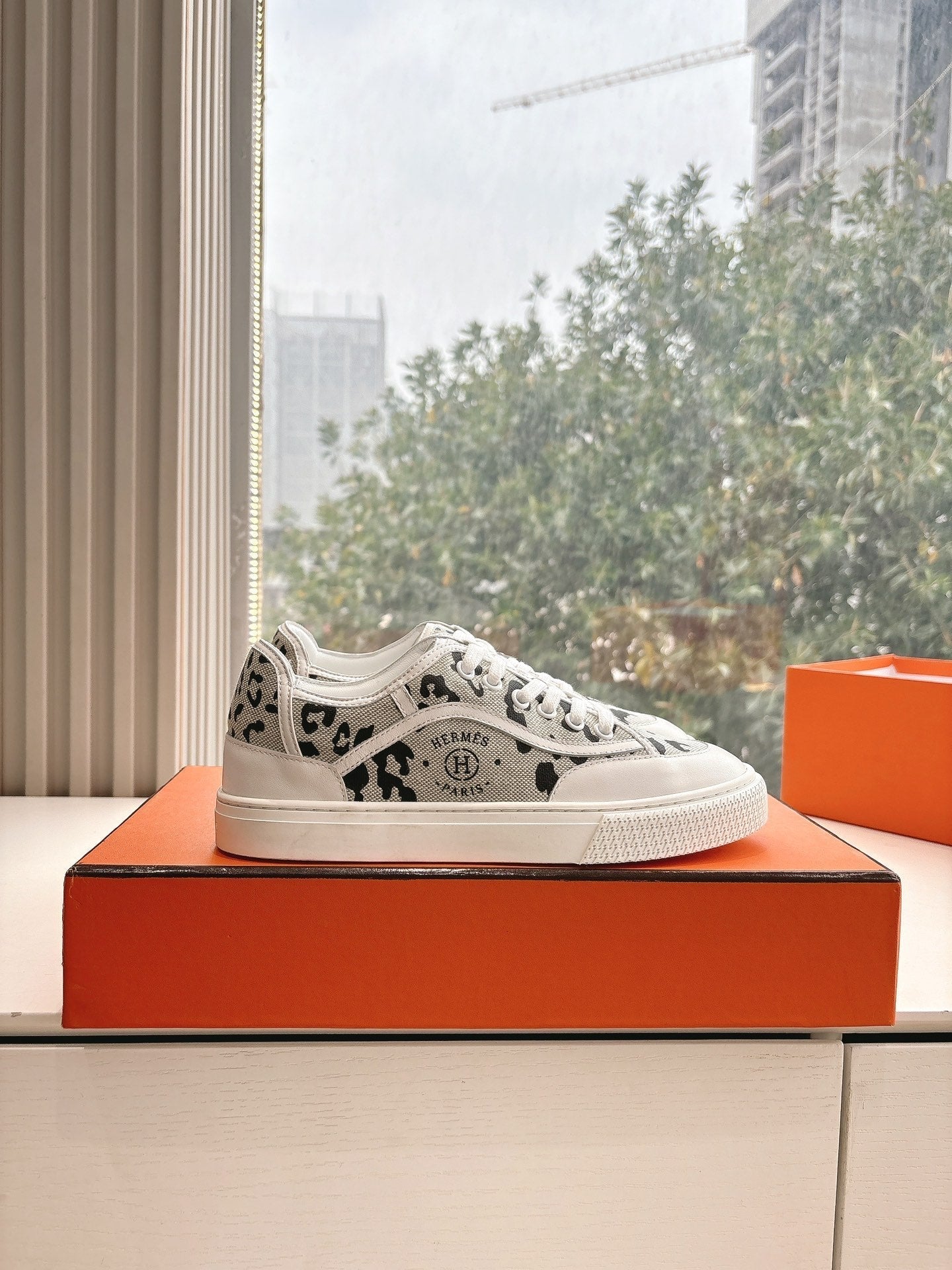 GET SNEAKER IN BLACK MIX PALE GRAY MAXI CANVAS AND CALFSKIN - 35